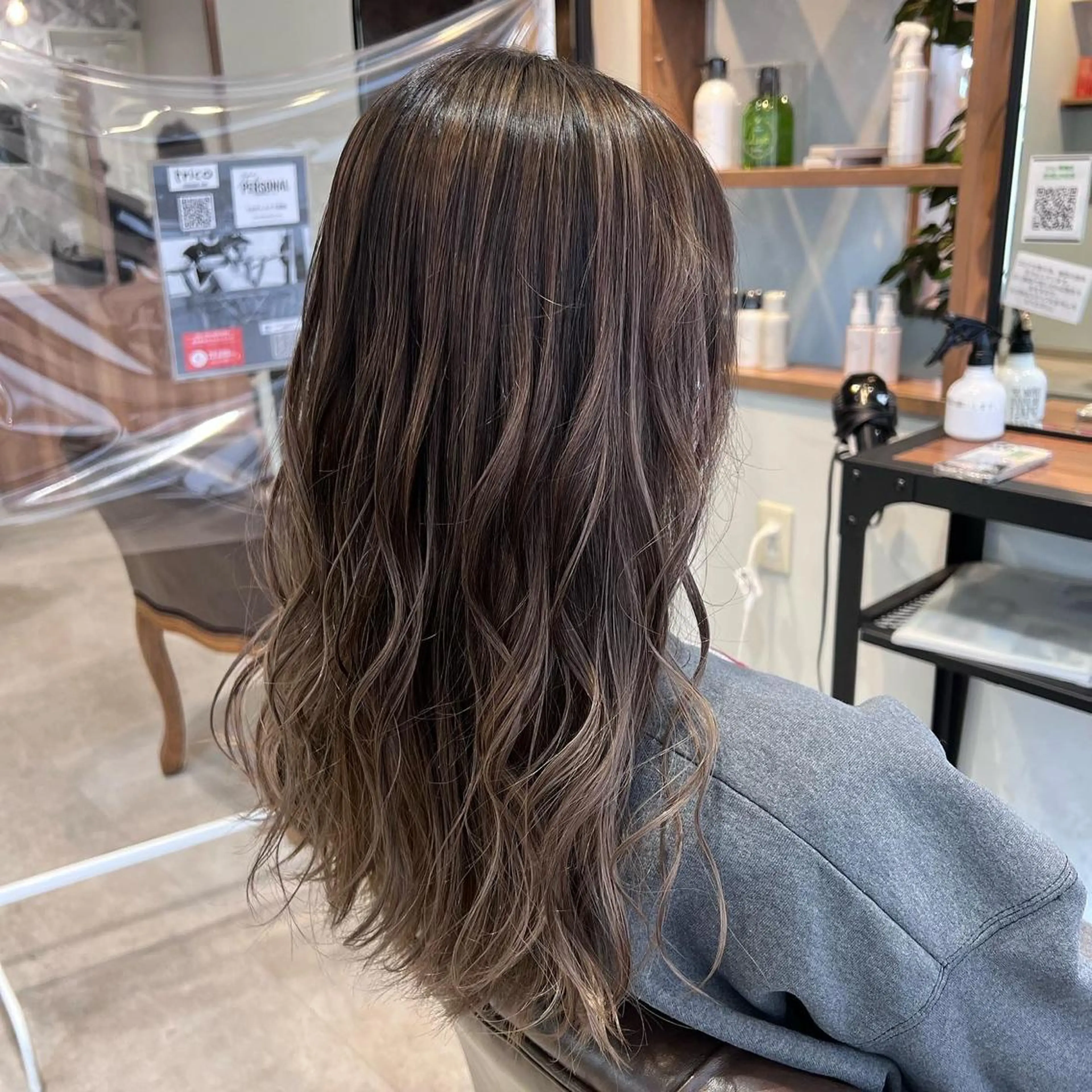 セミロング カラー 💎エクステ専門店 BIZE梅田🇰🇷のヘアスタイル