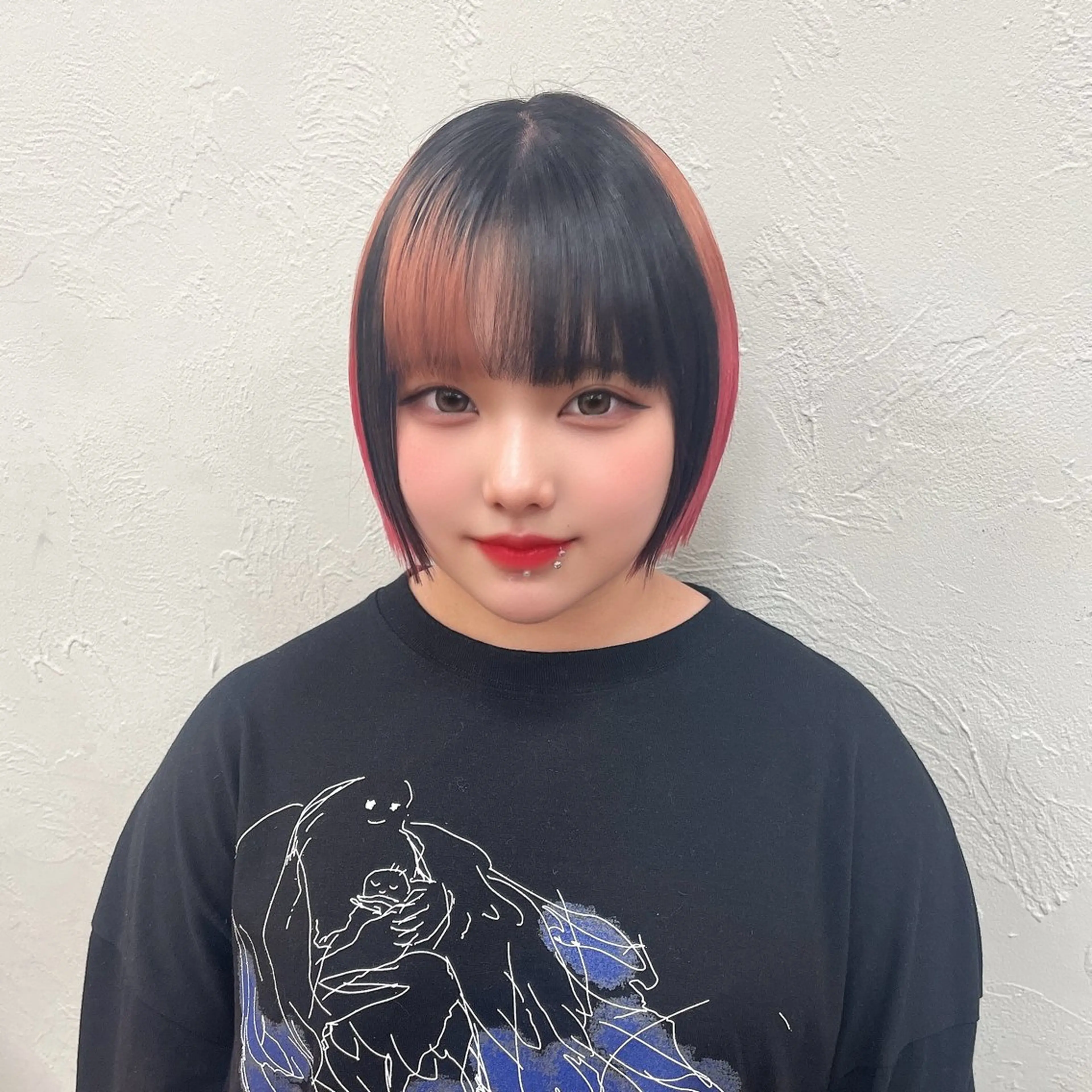 ショート カラー ハイトーン×デザイン 🪽🫧HIKARIのヘアスタイル