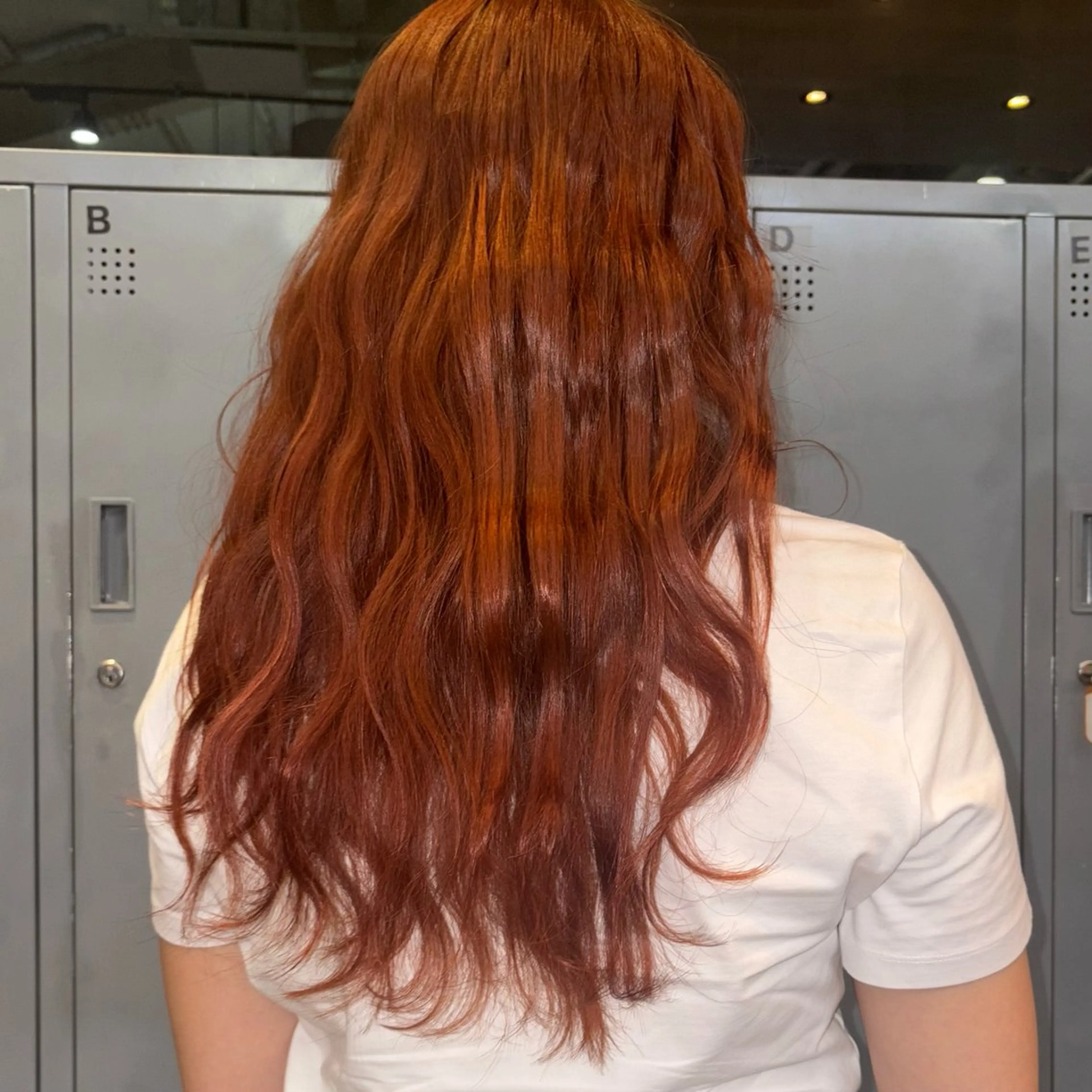 ロング カラー オレンジ ヘアカラー 🥀ツヤハイトーン /hinata✞✟のヘアスタイル