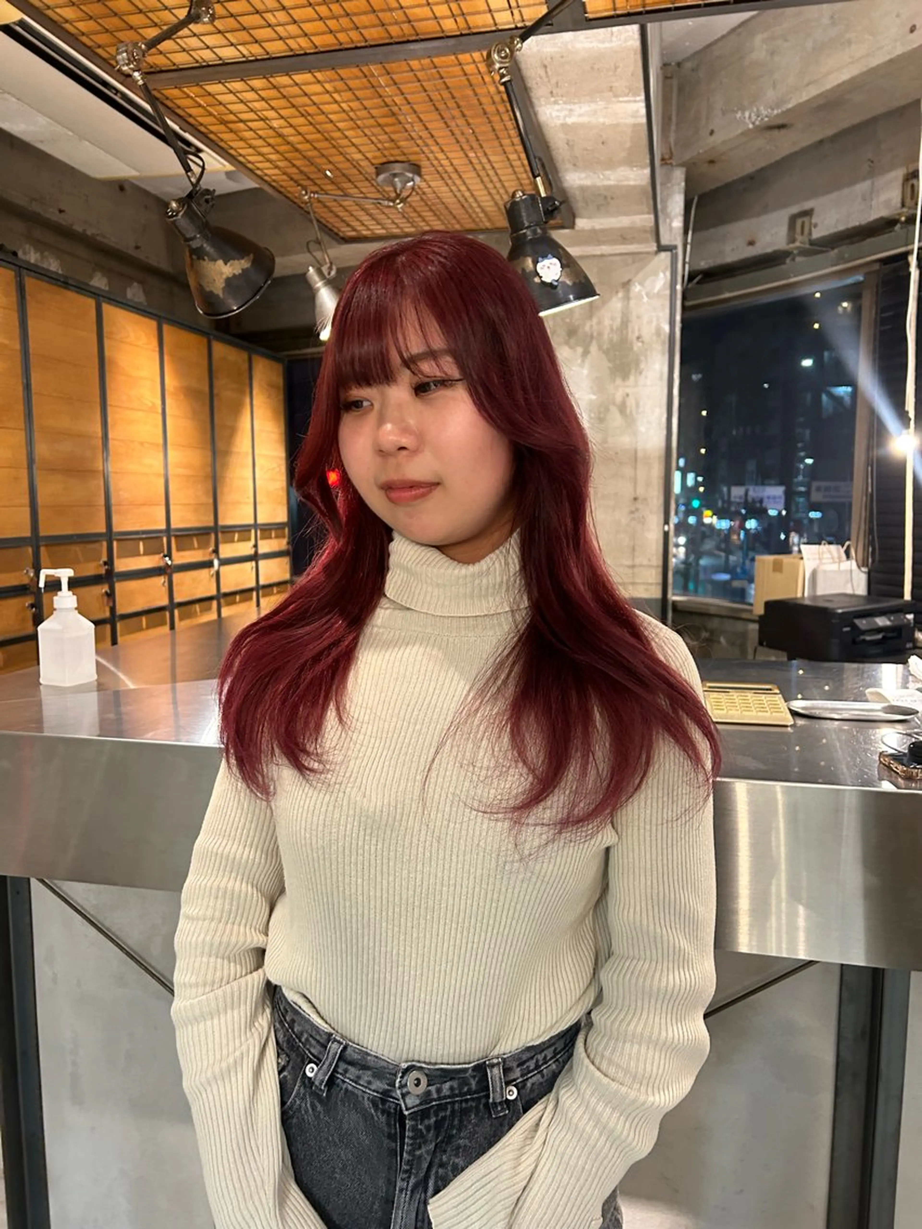 ロング カラー くびれヘア 韓国風ヘア レイヤーカット カット ヘアカラー 丸みショート /NAGISAのヘアスタイル