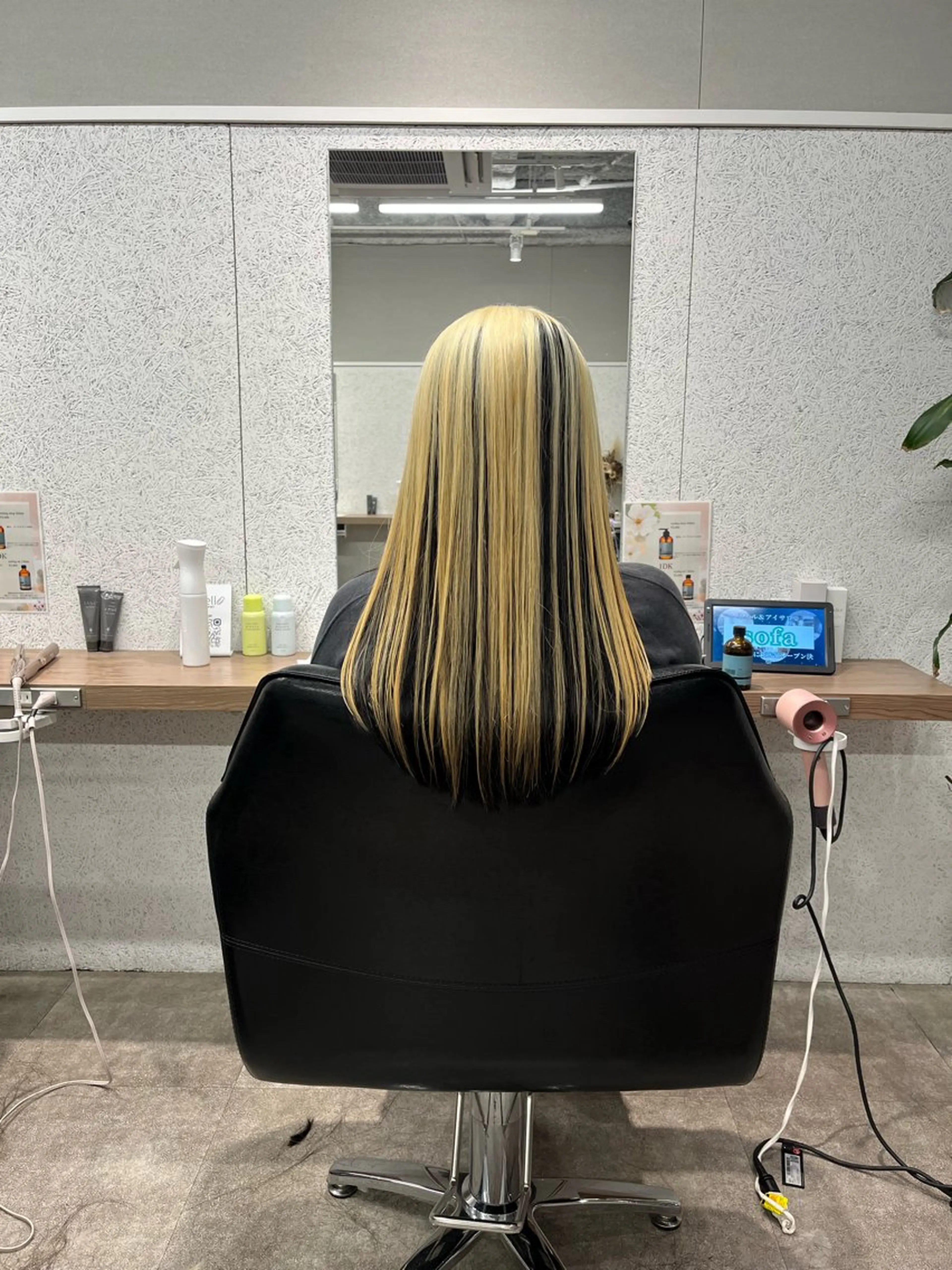 セミロング カラー ヘアアレンジ ブリーチ ケアブリーチ ダブルカラー 🍓艶髪/ヘッドスパ ハイライト/新谷のヘアスタイル