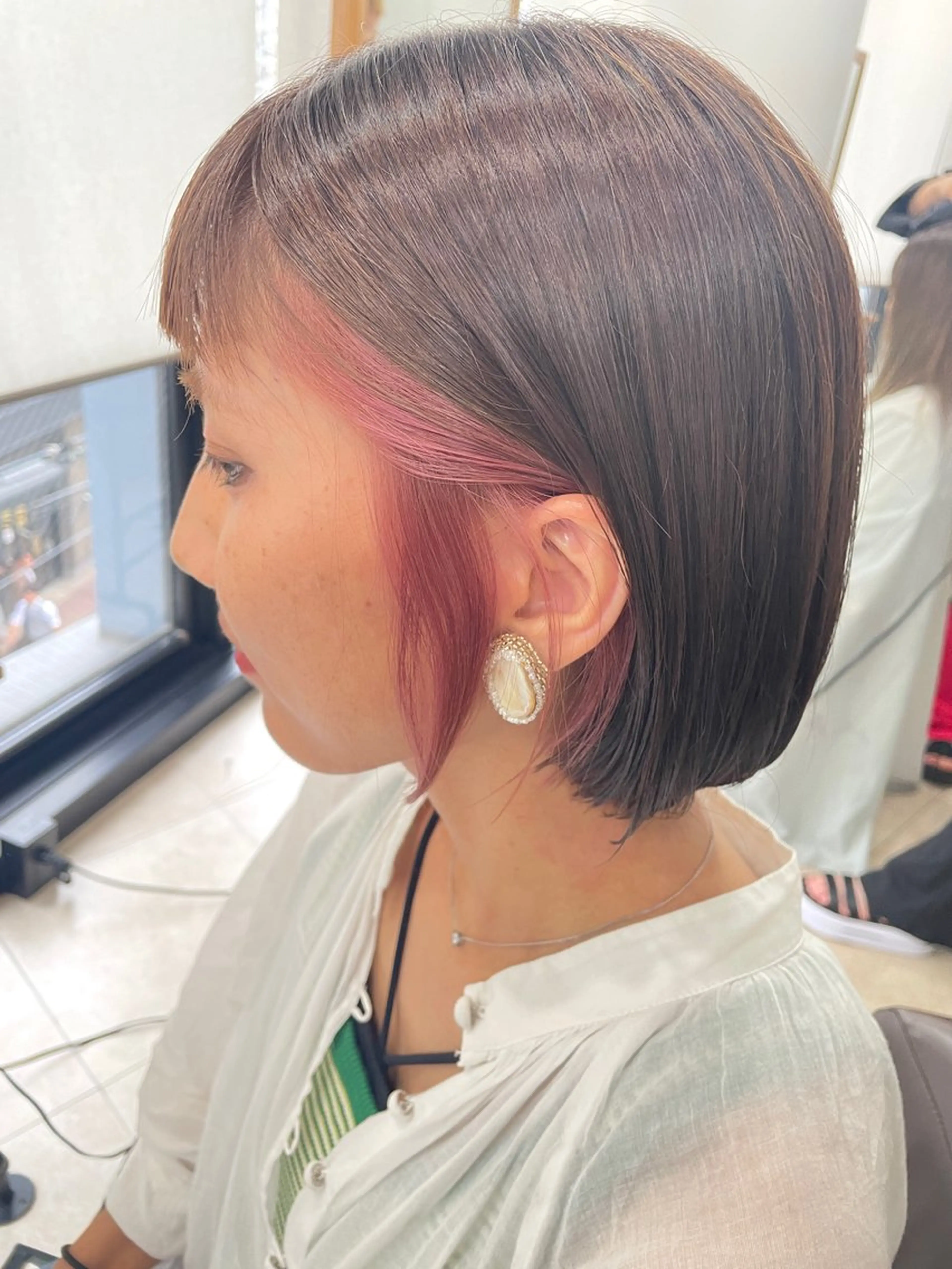 ミディアム ボブ コトネ🫧 韓国風レイヤーカットのヘアスタイル