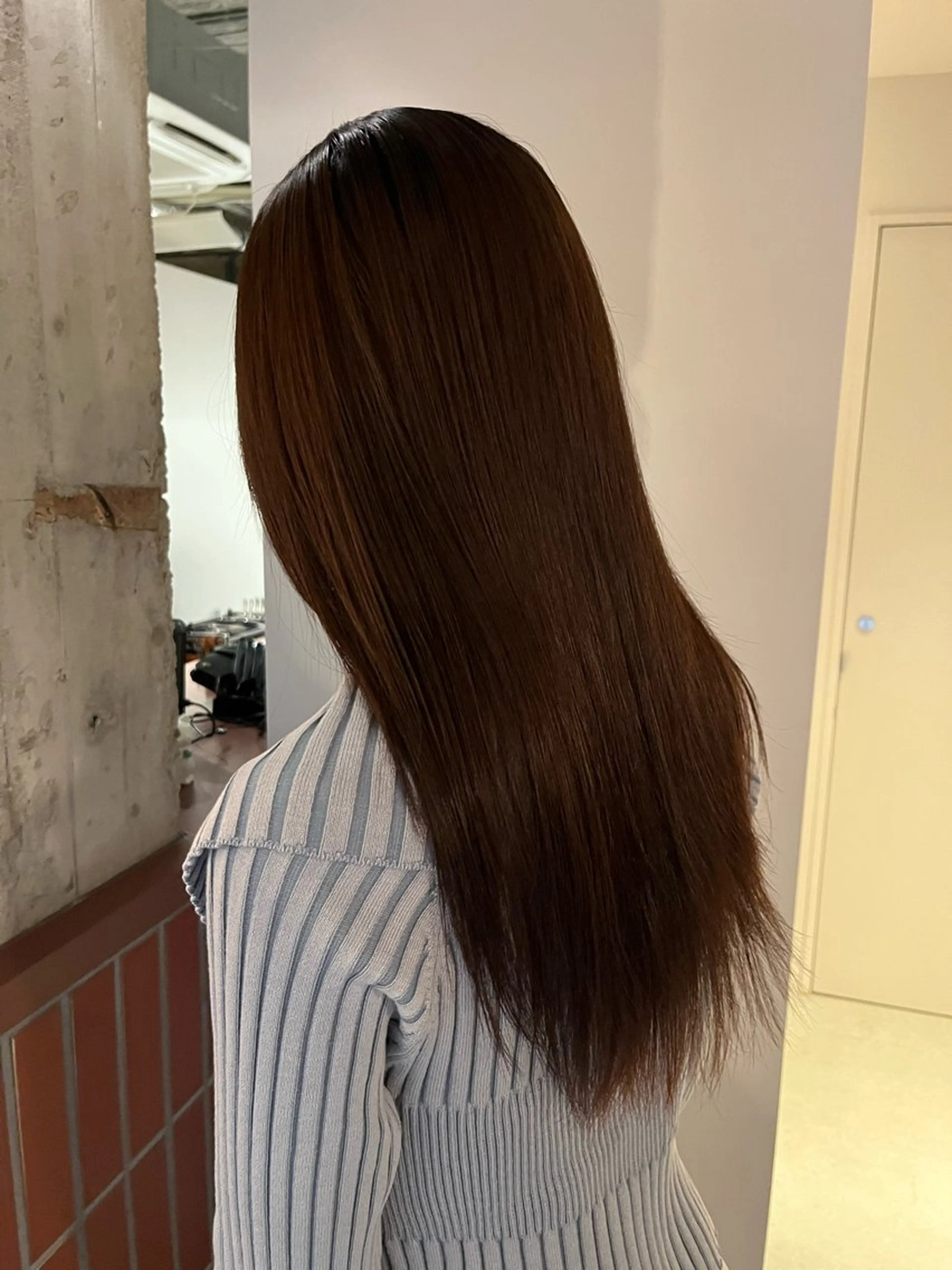 ロング 縮毛矯正 久保田 群青のヘアスタイル