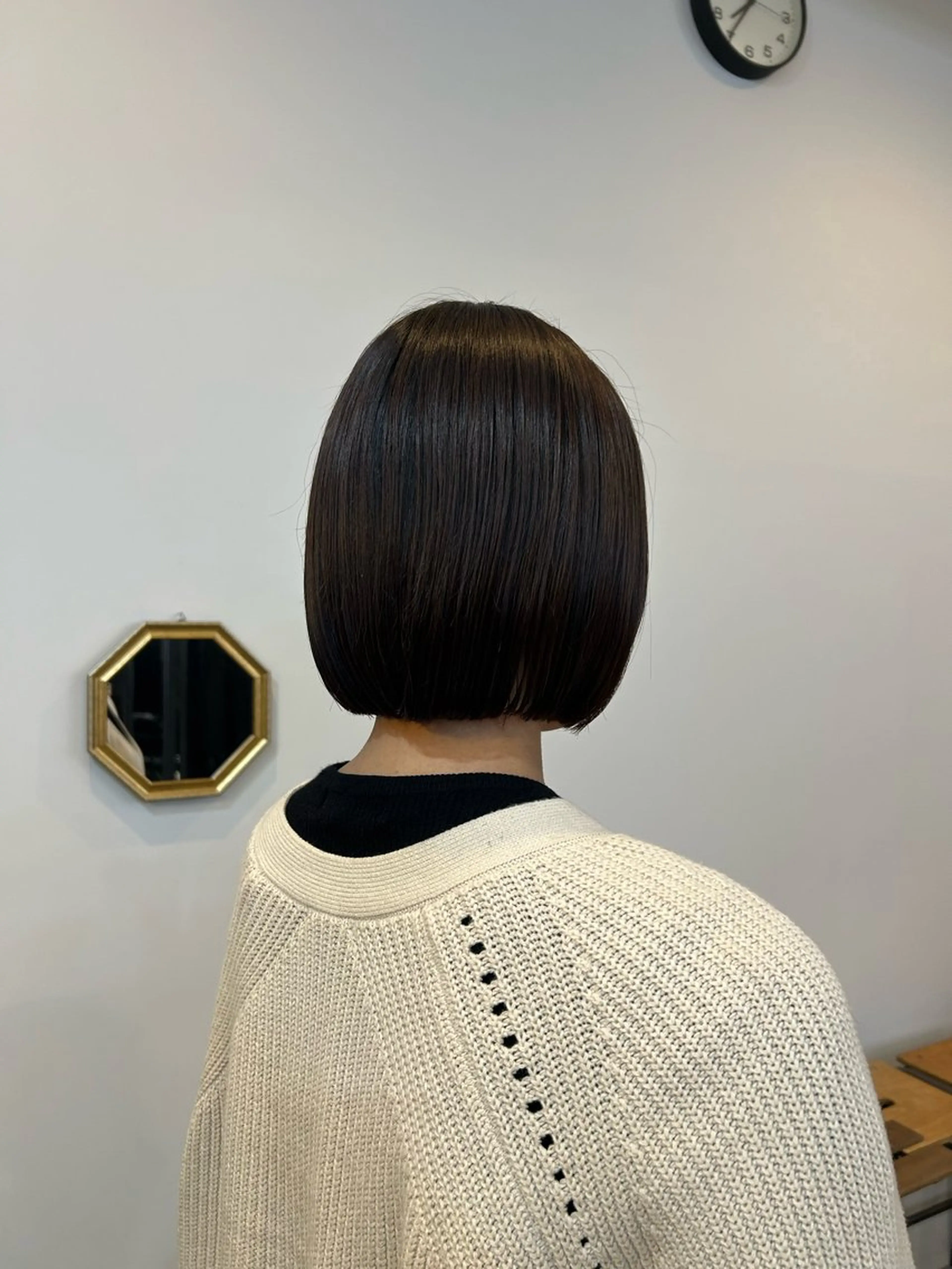 ショート 切りっぱなしボブ ボブ plus HAIR いずみのヘアスタイル