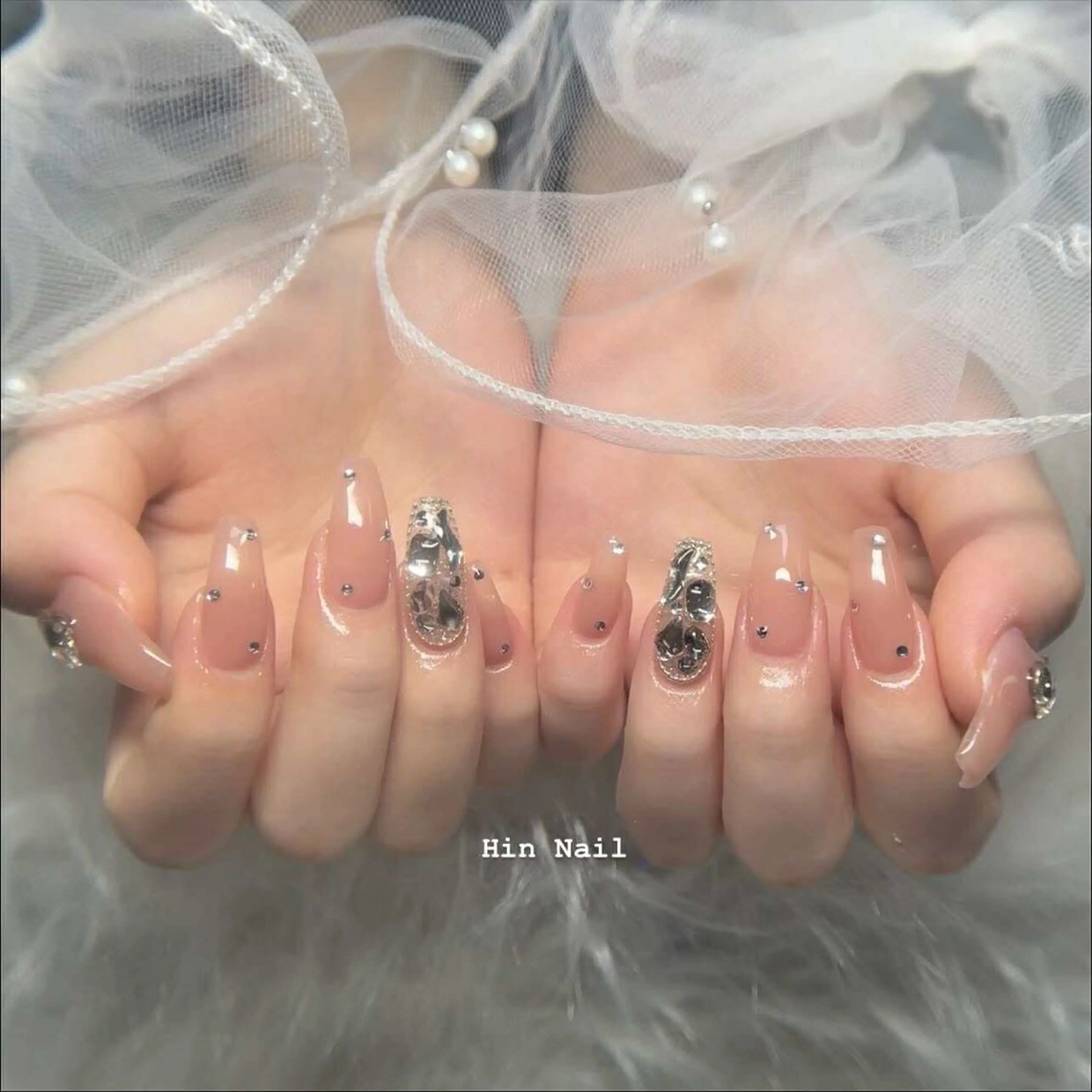 ネイル ハンドネイル Hin  Nail所属・Hin Nail Salonのネイルデザイン