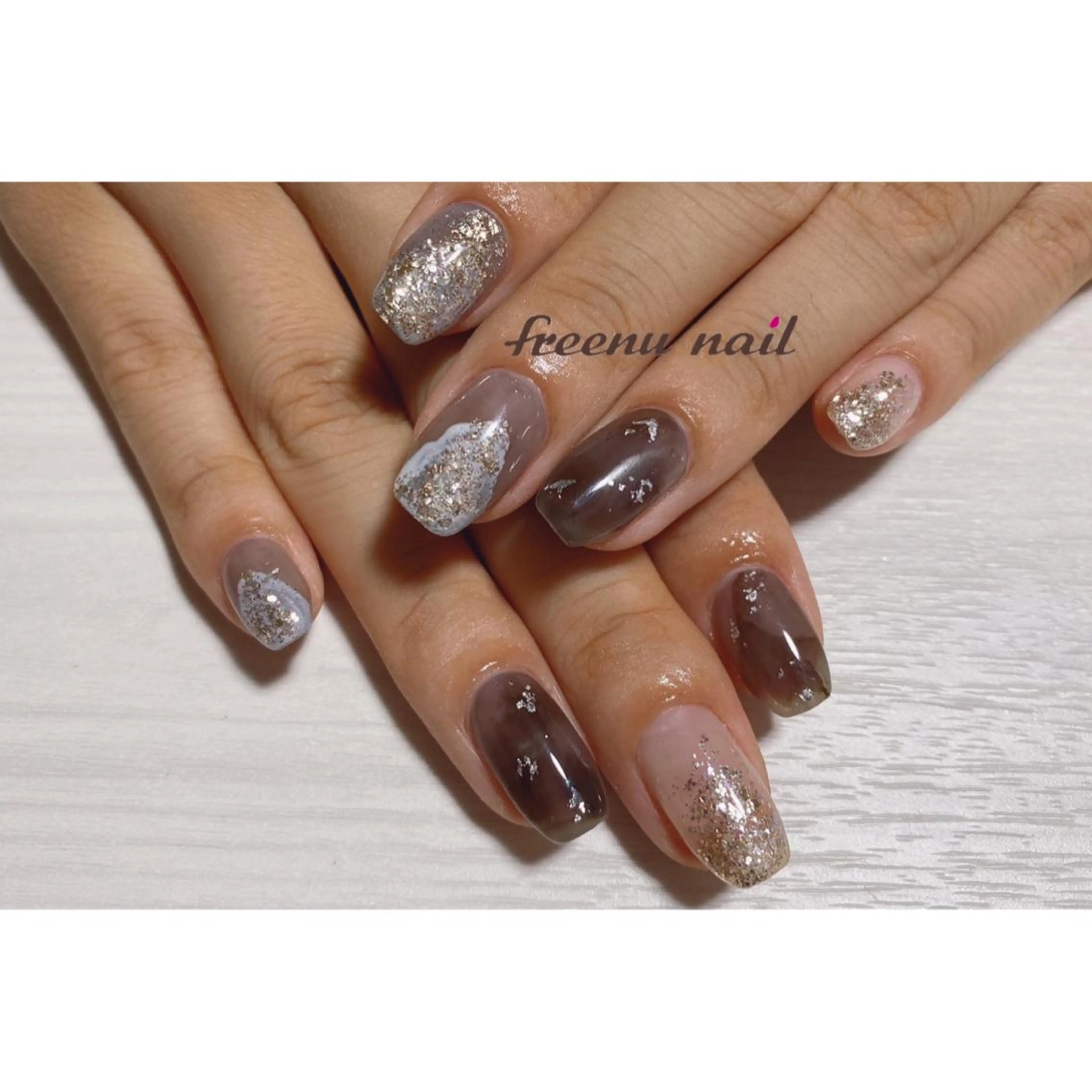 ネイル ニュアンスネイル freenu nail【24H】のネイルデザイン