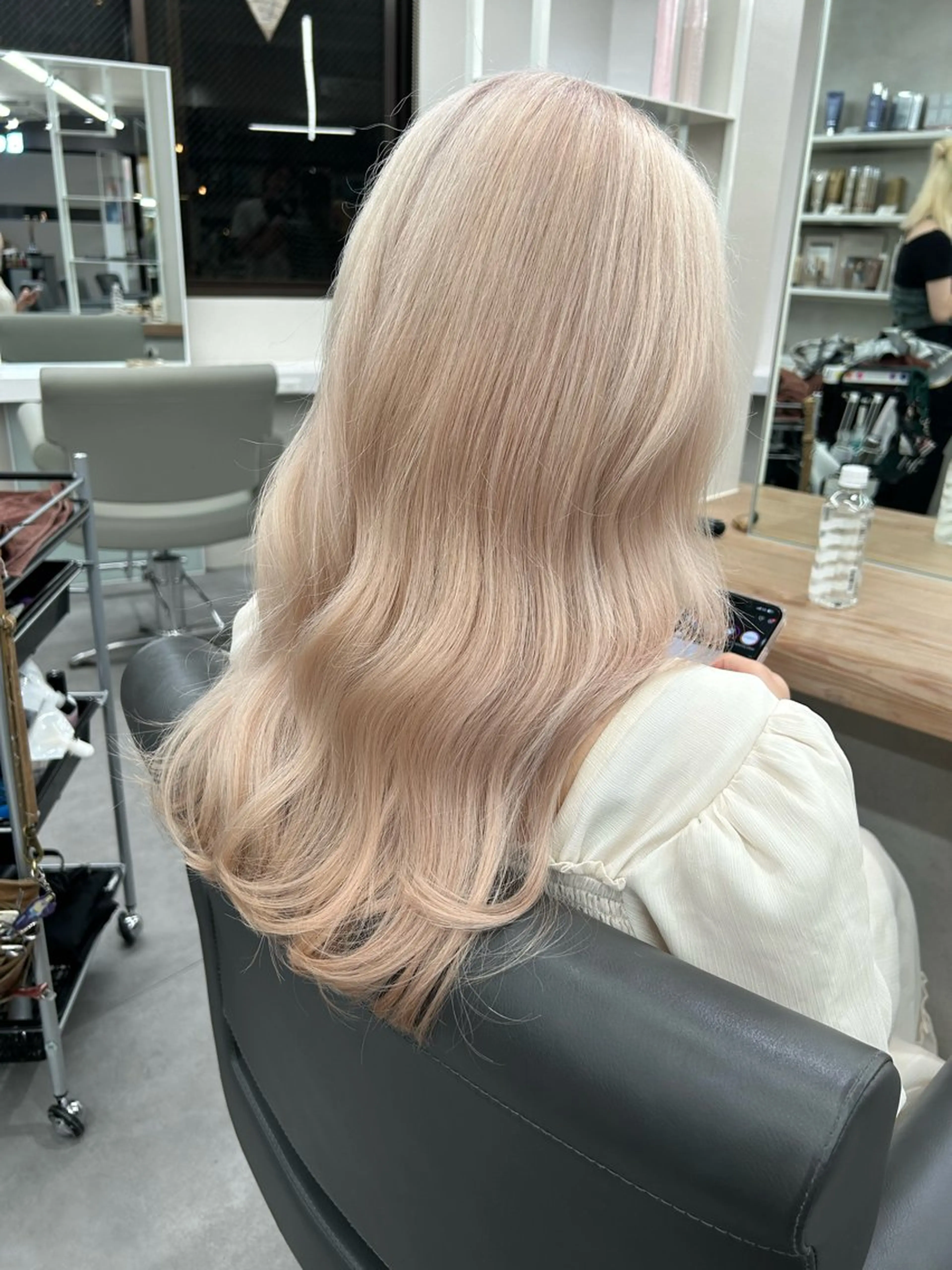 セミロング カラー 透明感カラー カット ヘアカラー トリートメント Beleza 渋谷所属・Kazusa/渋谷/ エクステ/ハイトーンのヘアスタイル
