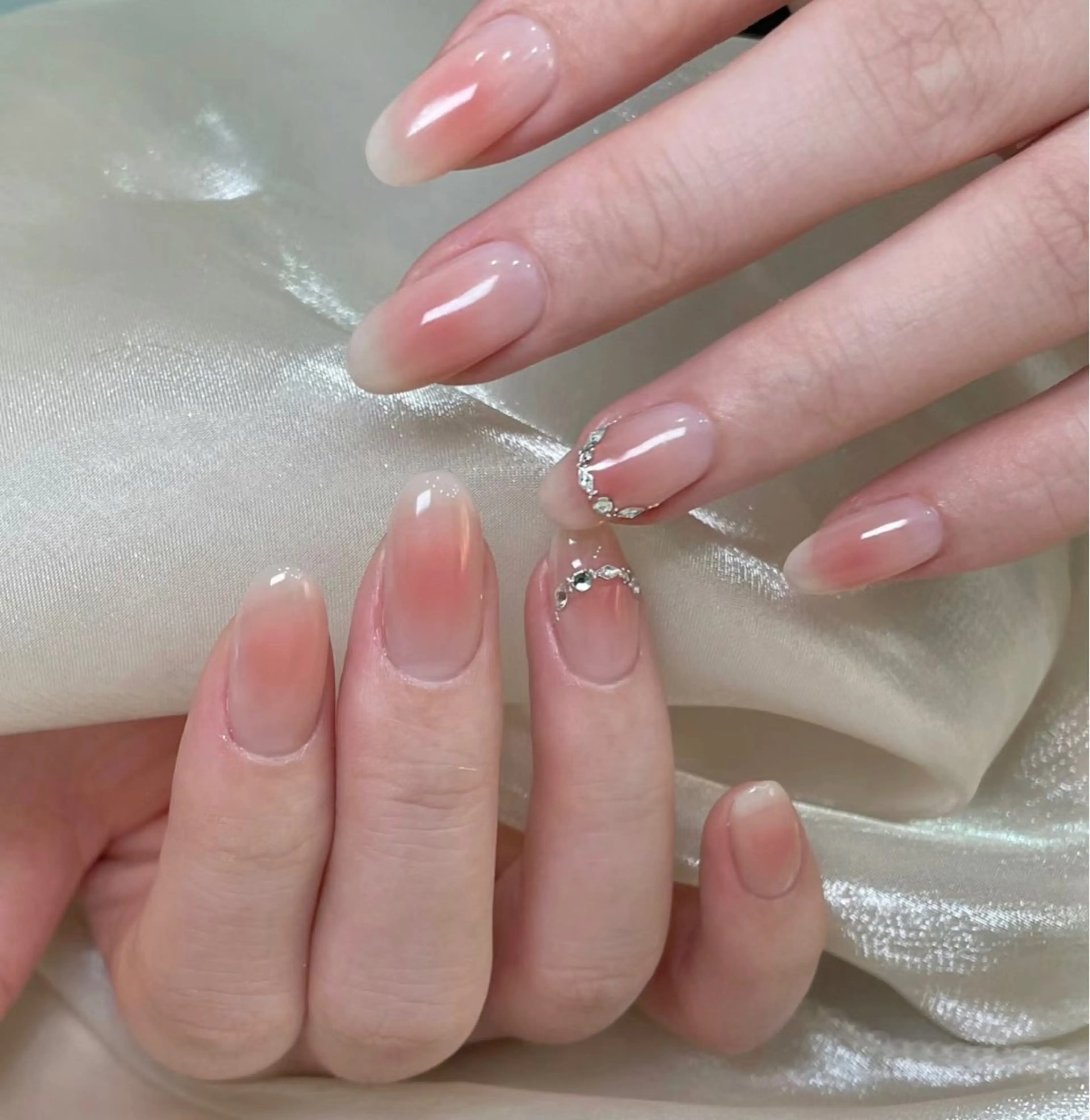 ネイル グラデーション ハンドネイル ハンドケア ⭐️Dreamy Nail⭐️のネイルデザイン