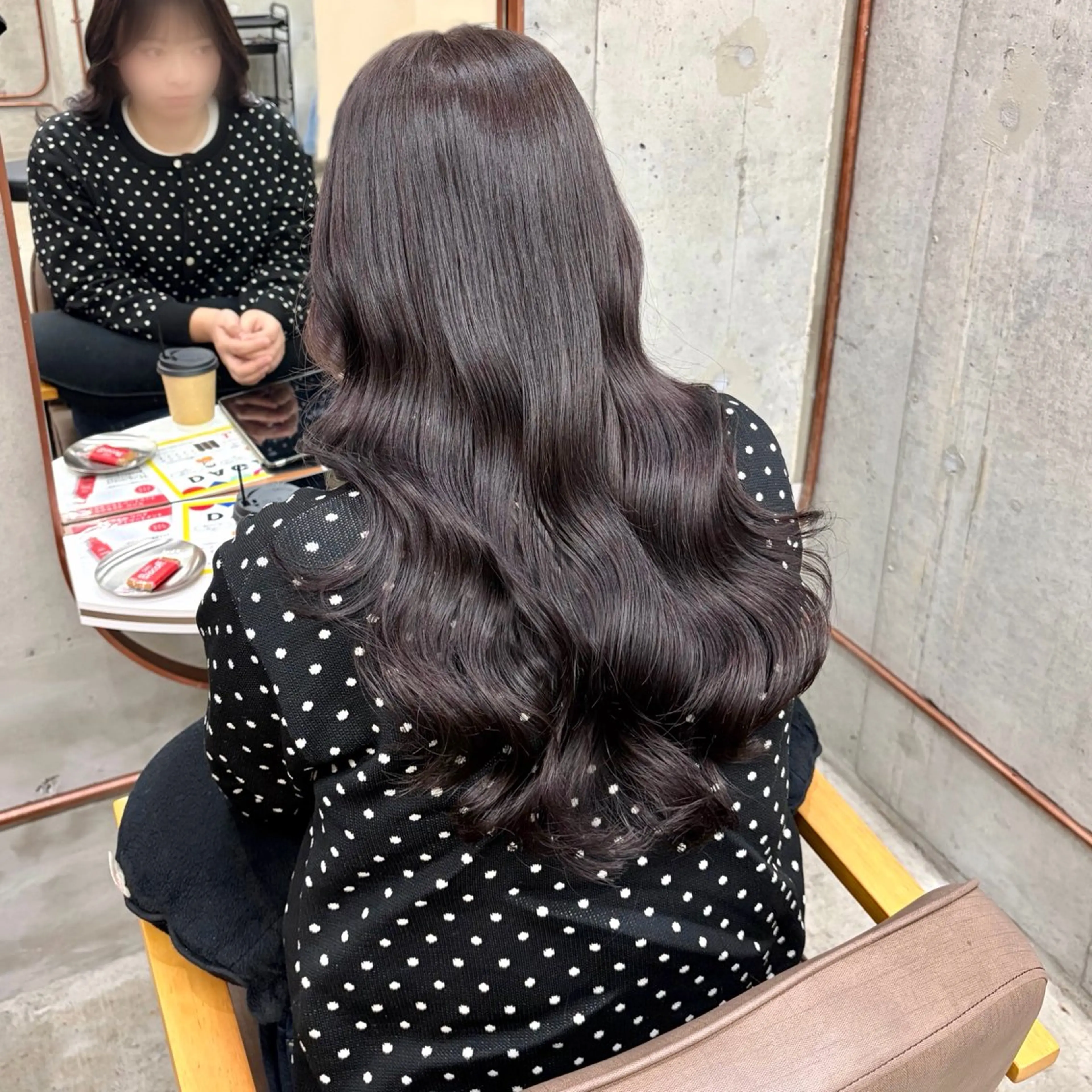 ロング カラー ブラウンカラー 透明感カラー ラベンダーカラー カット ヘアカラー トリートメント noii / 伊藤 愛莉のヘアスタイル