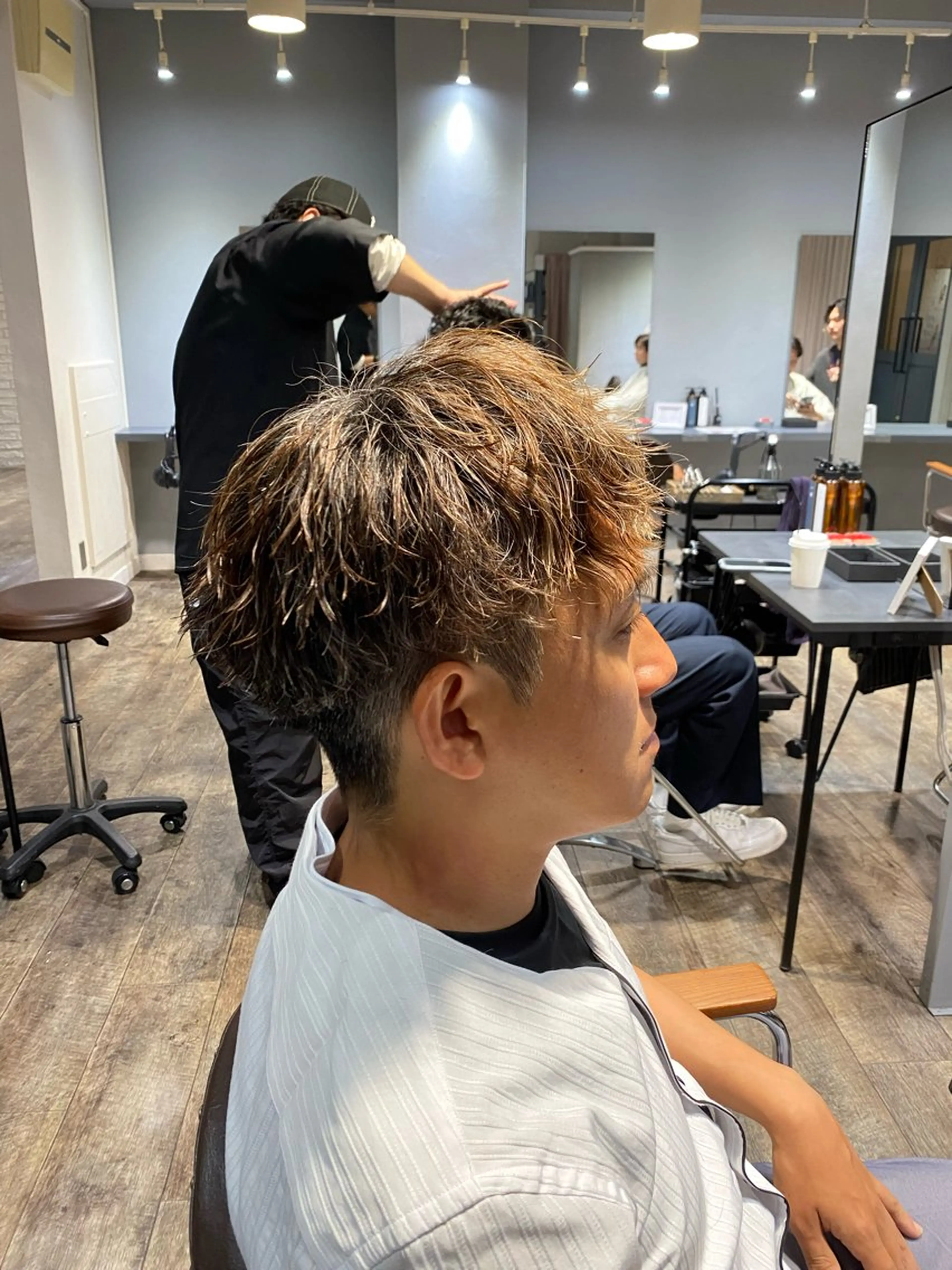 ショート パーマ メンズ カット パーマ 江﨑 翔のヘアスタイル