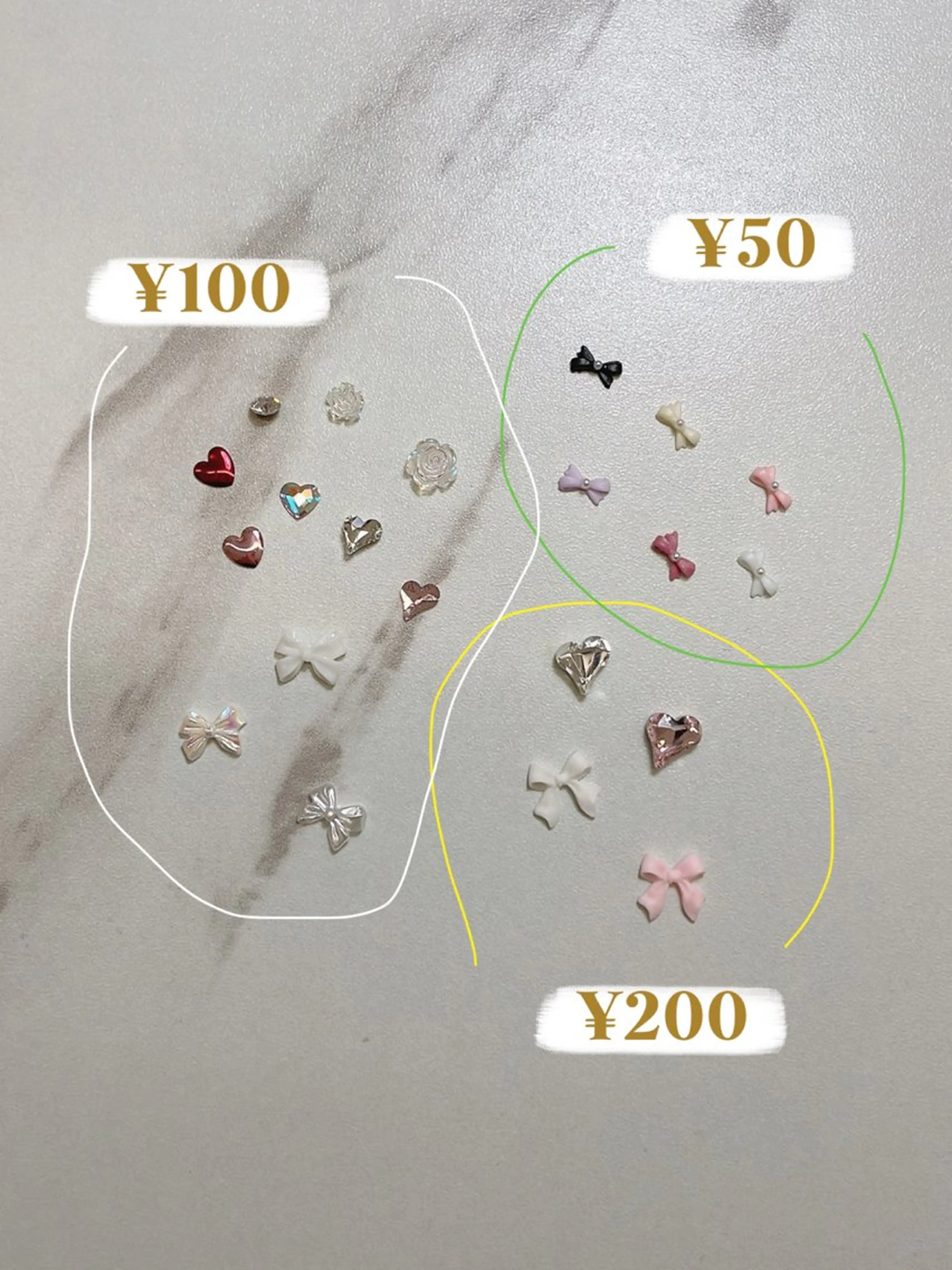 ネイル ストーンネイル さき🌼 堺筋本町ネイルサロンのネイルデザイン