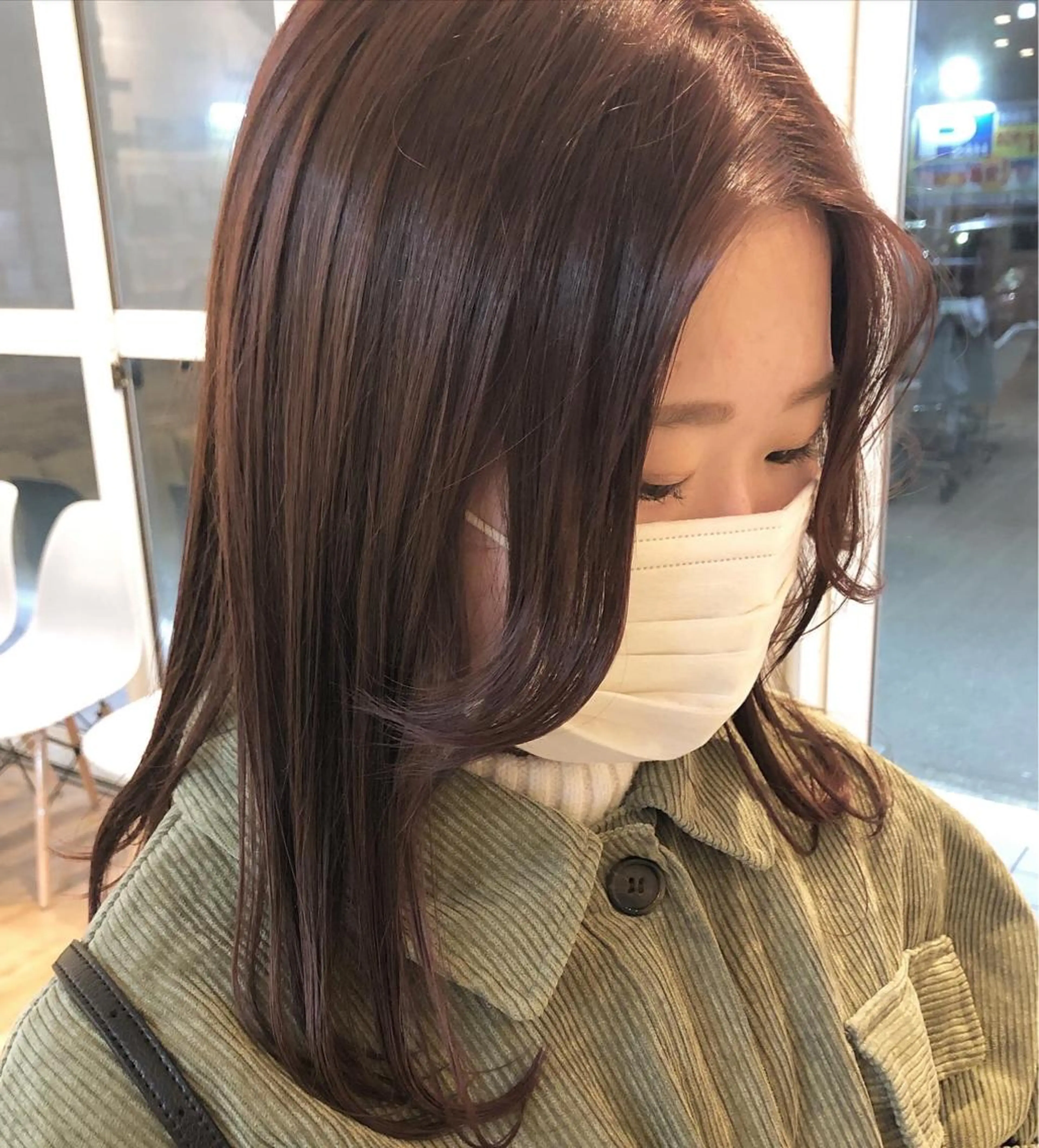 セミロング カラー ブラウンカラー Pocketいわき 深谷 智花のヘアスタイル