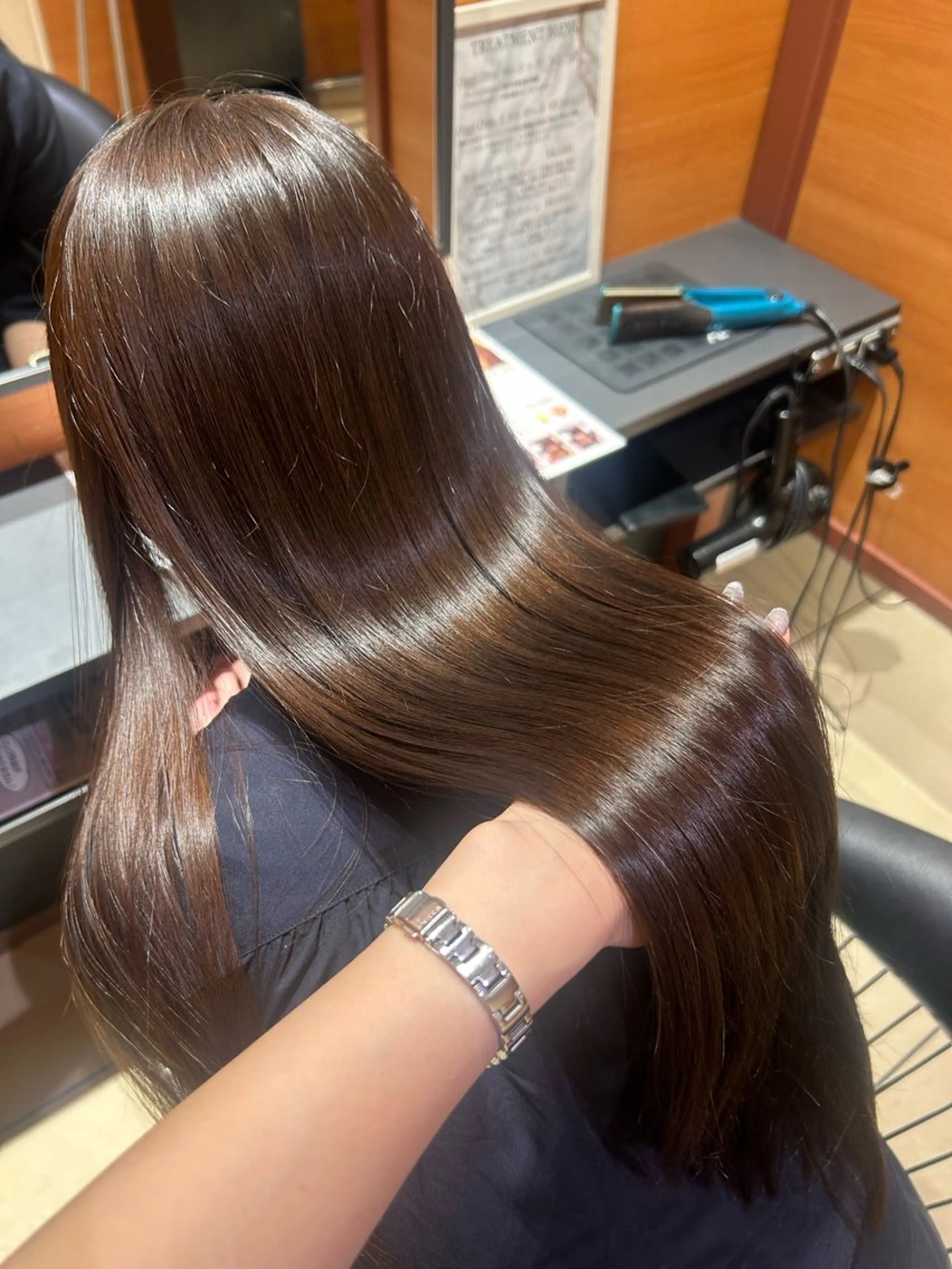 ロング カット ヘアカラー トリートメント ✨🍀岩崎 唯🍀✨のヘアスタイル