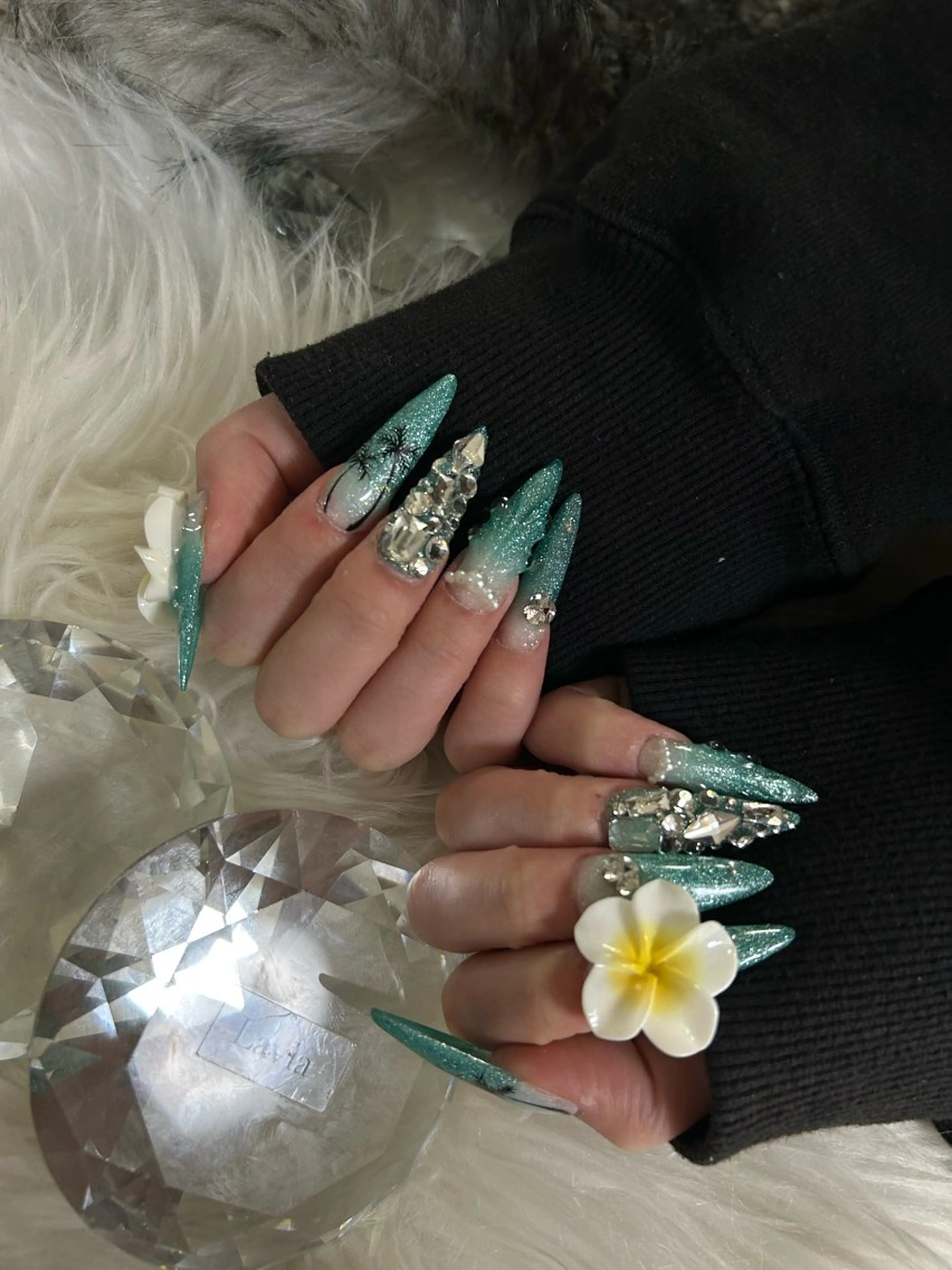 セミロング ハンドネイル nail salon Lavia所属・Lavia akaneのネイルデザイン