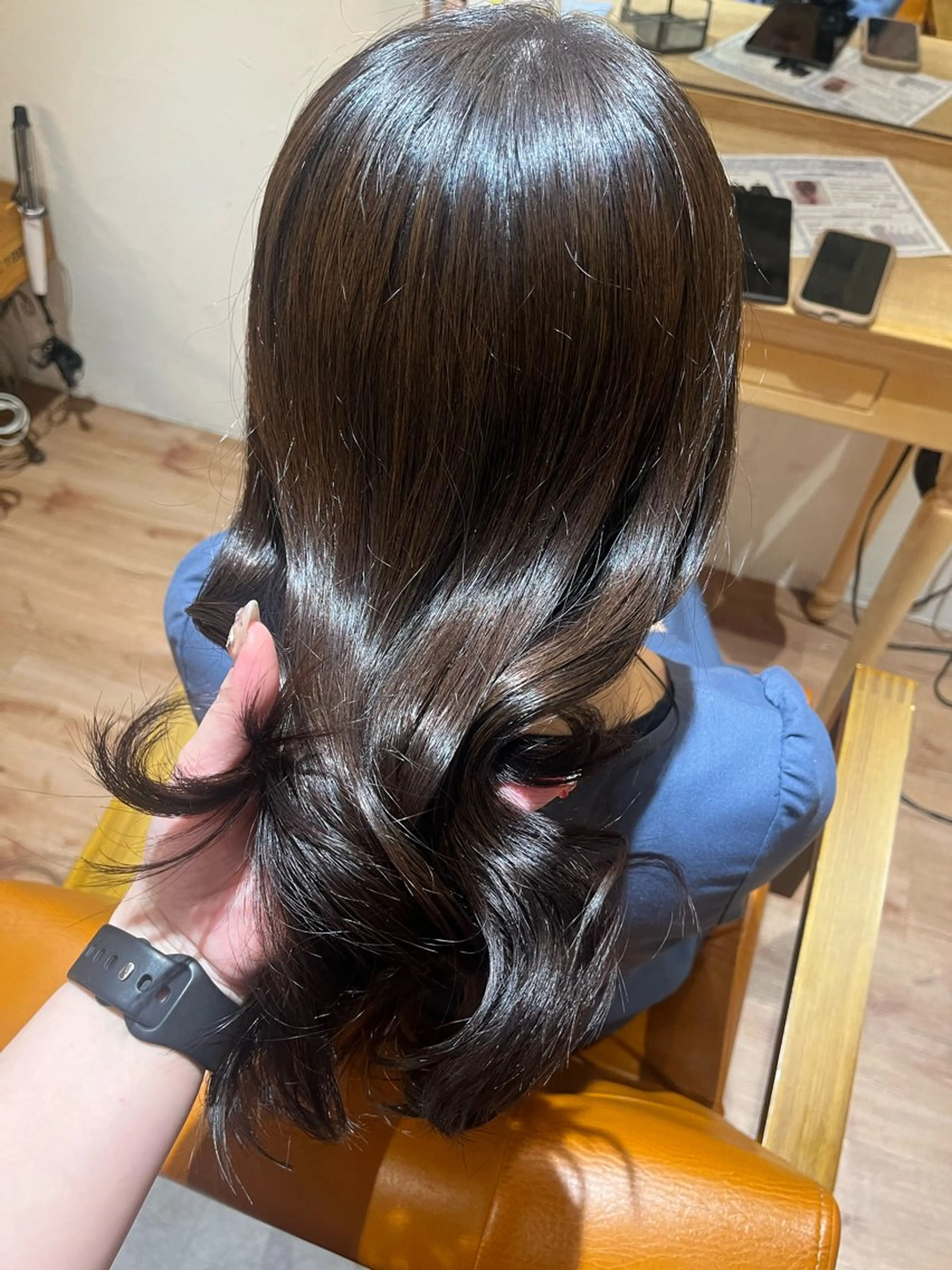 ロング カラー little lulu 梅田所属・高橋 さやかのヘアスタイル