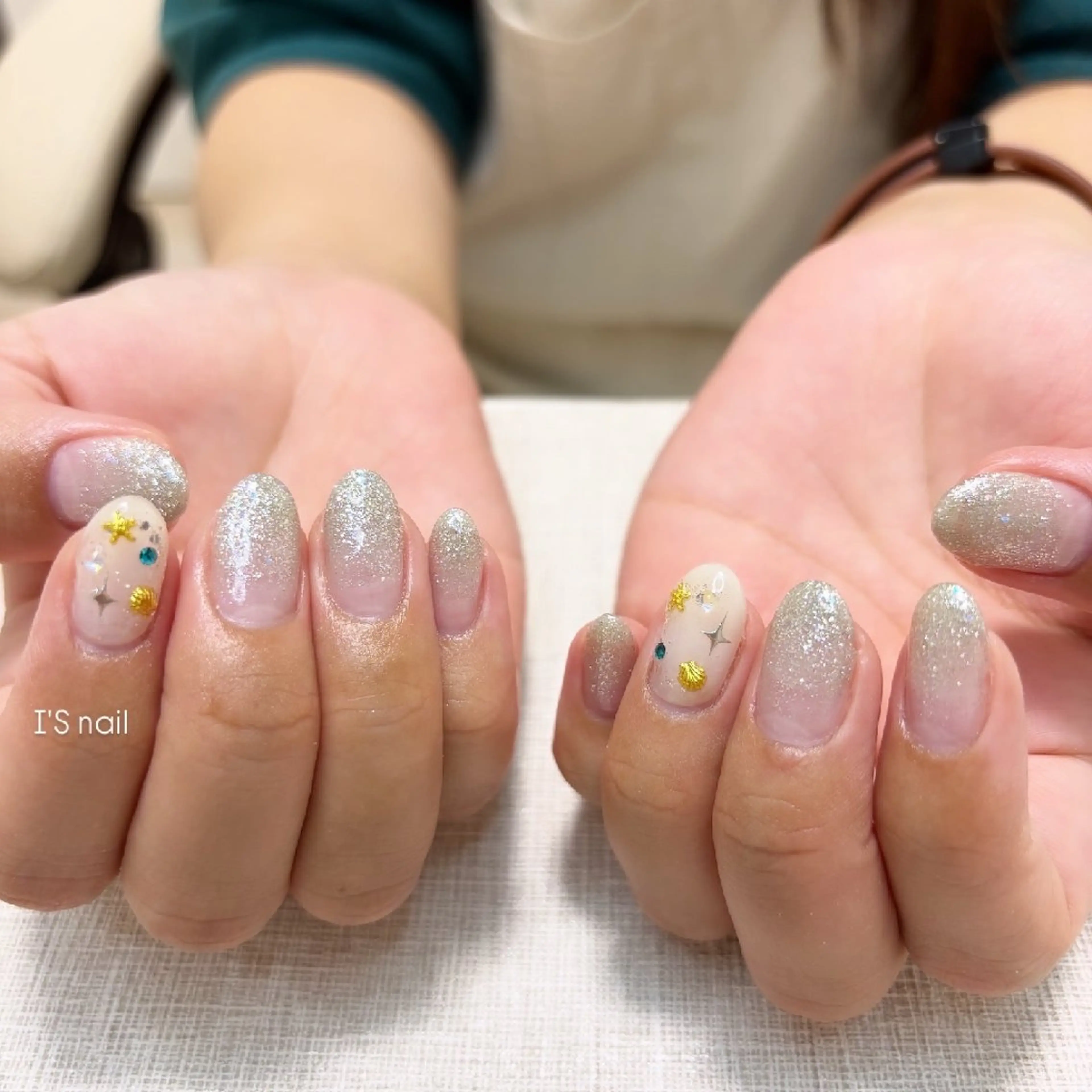 ネイル 夏ネイル ハンドネイル I'S nail 佐野のネイルデザイン