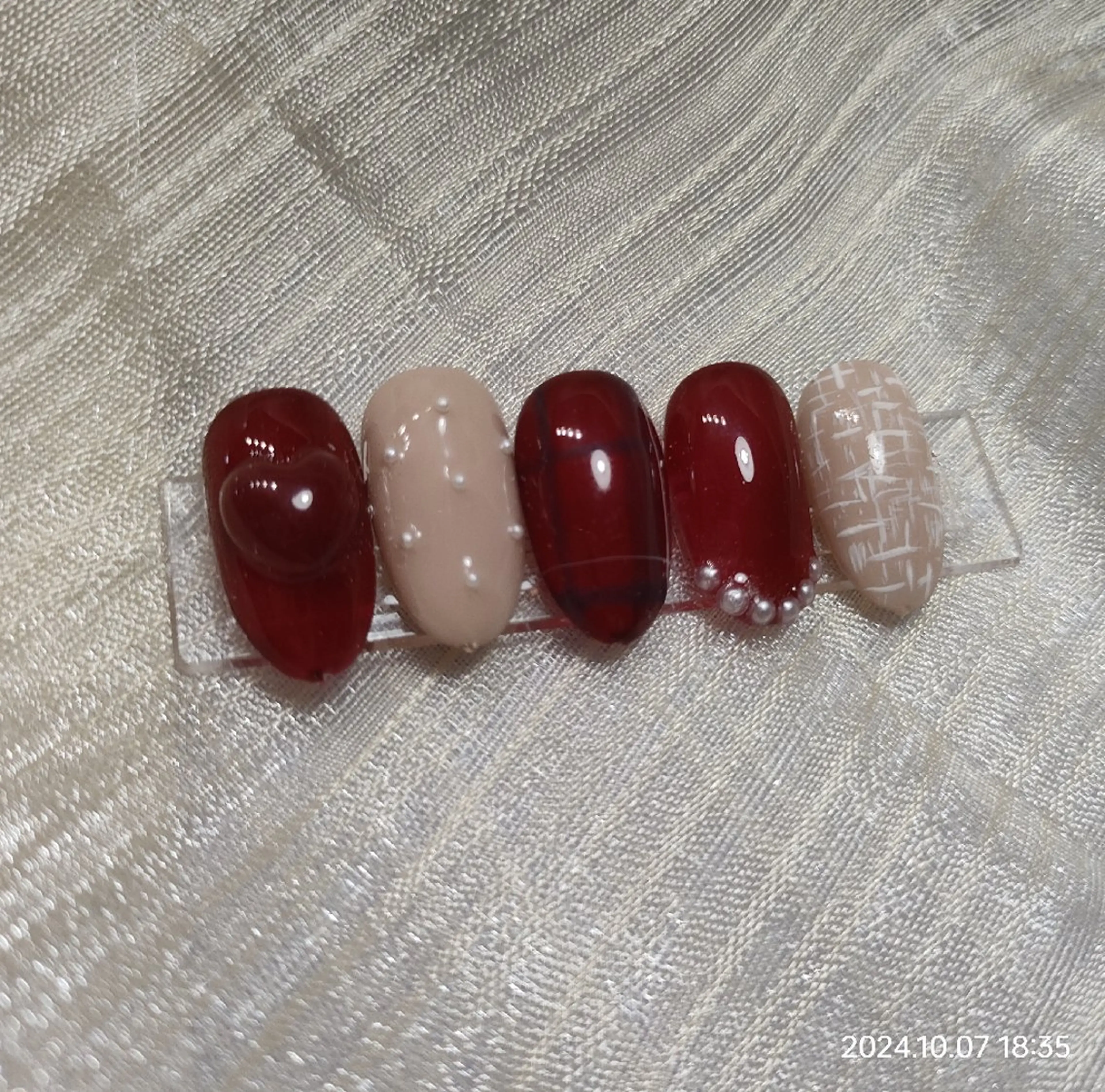 ネイル ハンドネイル nail circlesのネイルデザイン