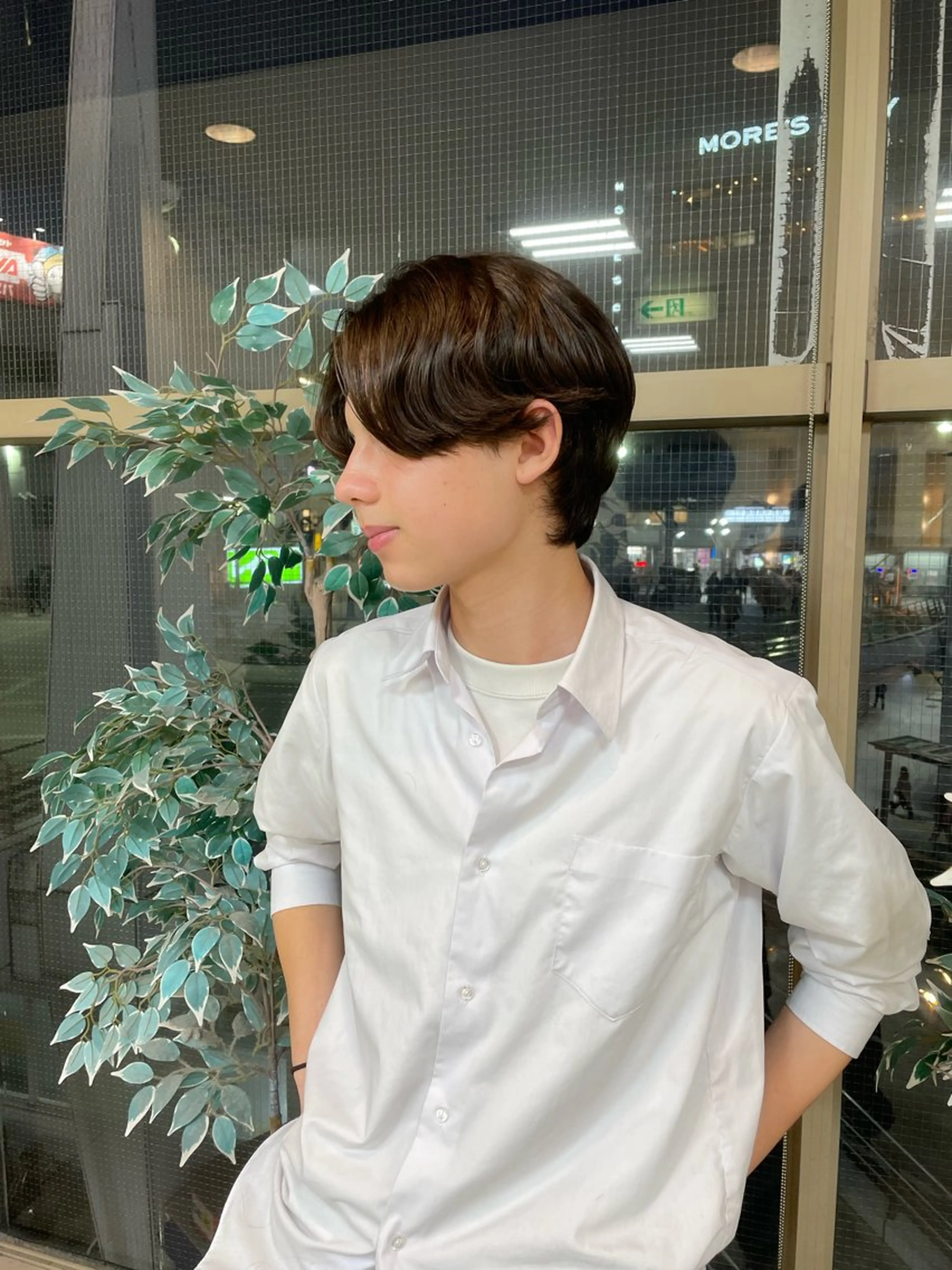 カラー メンズ メンズブリーチ センターパート メンズハイトーン メンズパーマ メンズショート 🪐Men's🪐 ニュアンス/リョウガのヘアスタイル