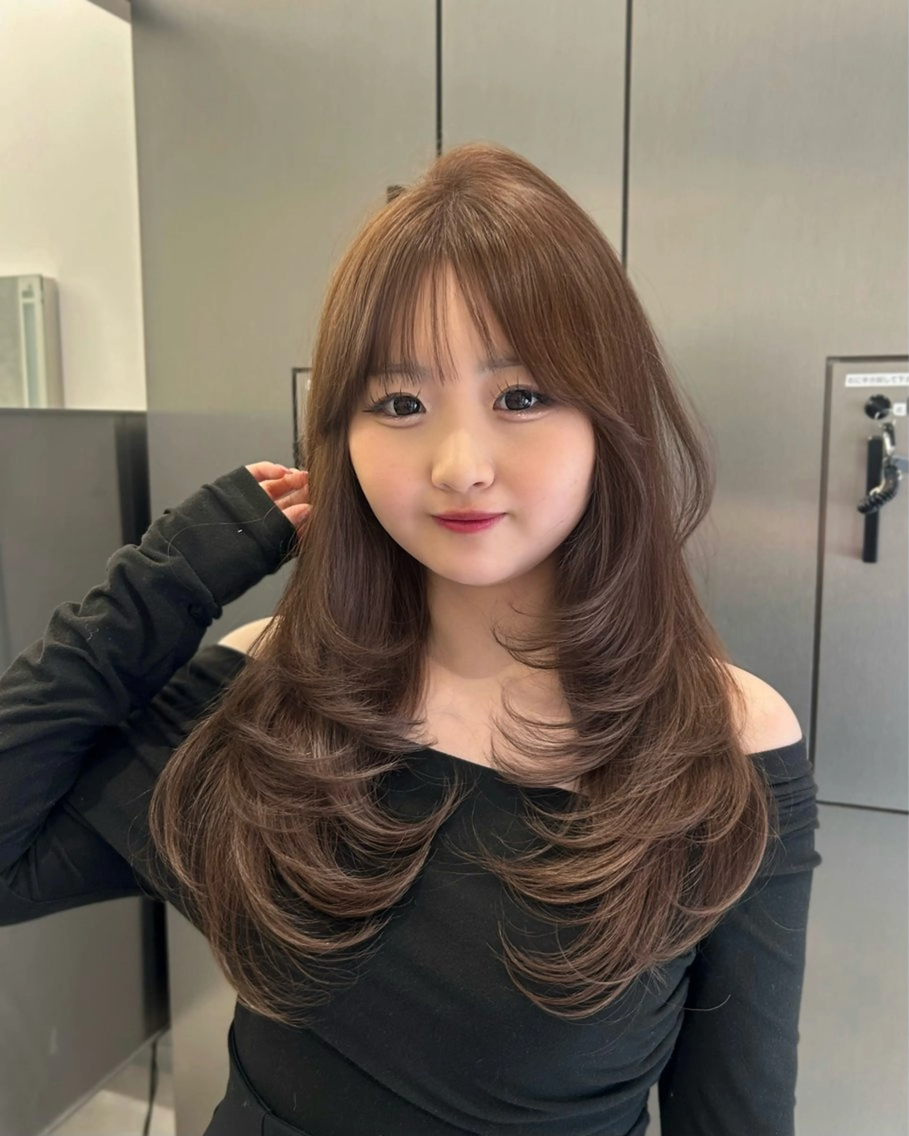 ロング レイヤーカット 大人レイヤー/艶髪 🇺🇸TOMONAのヘアスタイル