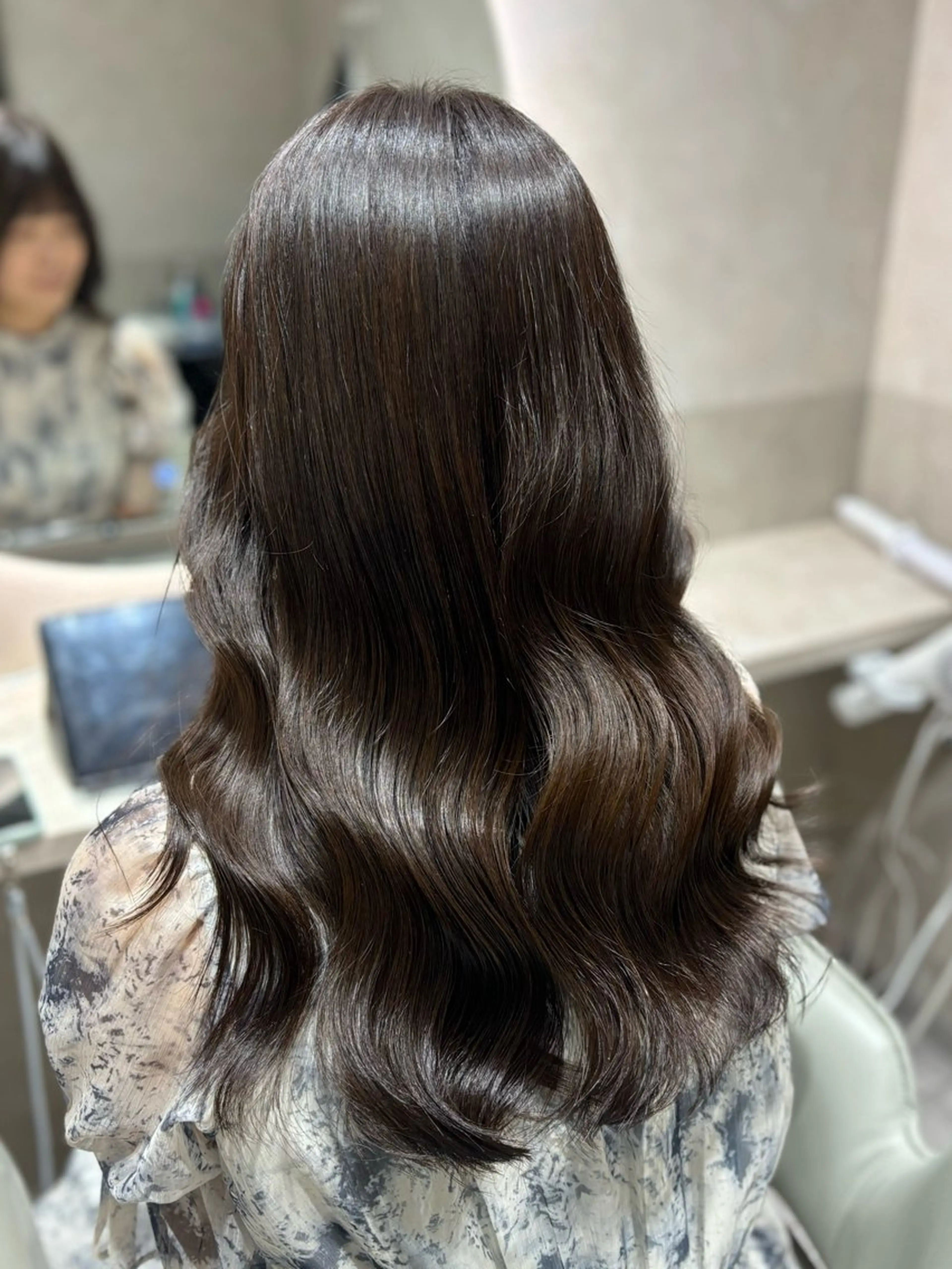 ミディアム カラー カット ヘアカラー トリートメント classic kawasaki所属・川崎のカラー職人🥣 kentaのヘアスタイル