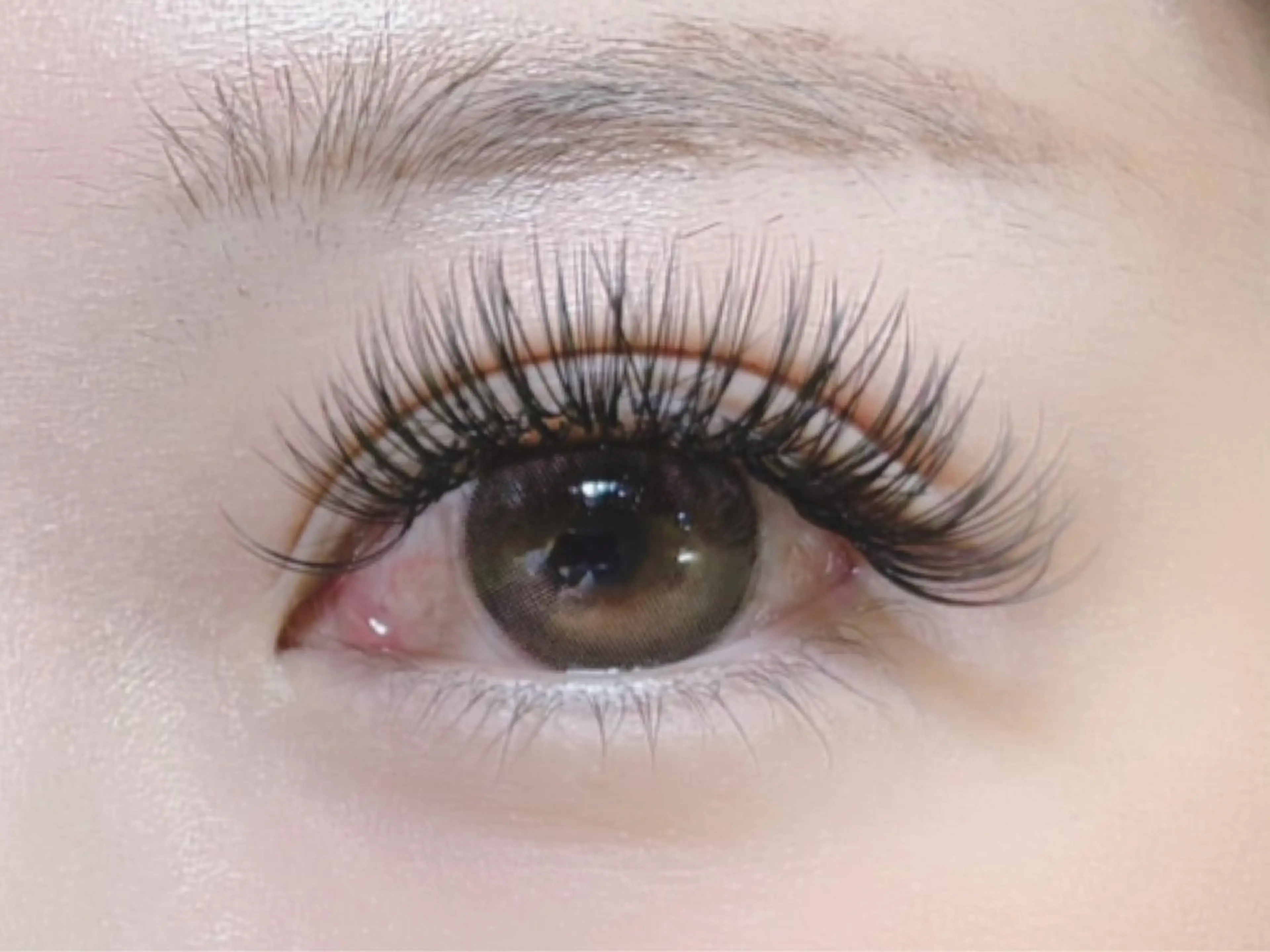 マツエク・マツパ 付け放題 バインドロック 束感まつ毛 フラットラッシュ パリジェンヌラッシュリフト マツエク オーロラ所属・AURORA RINAのマツエク・マツパデザイン