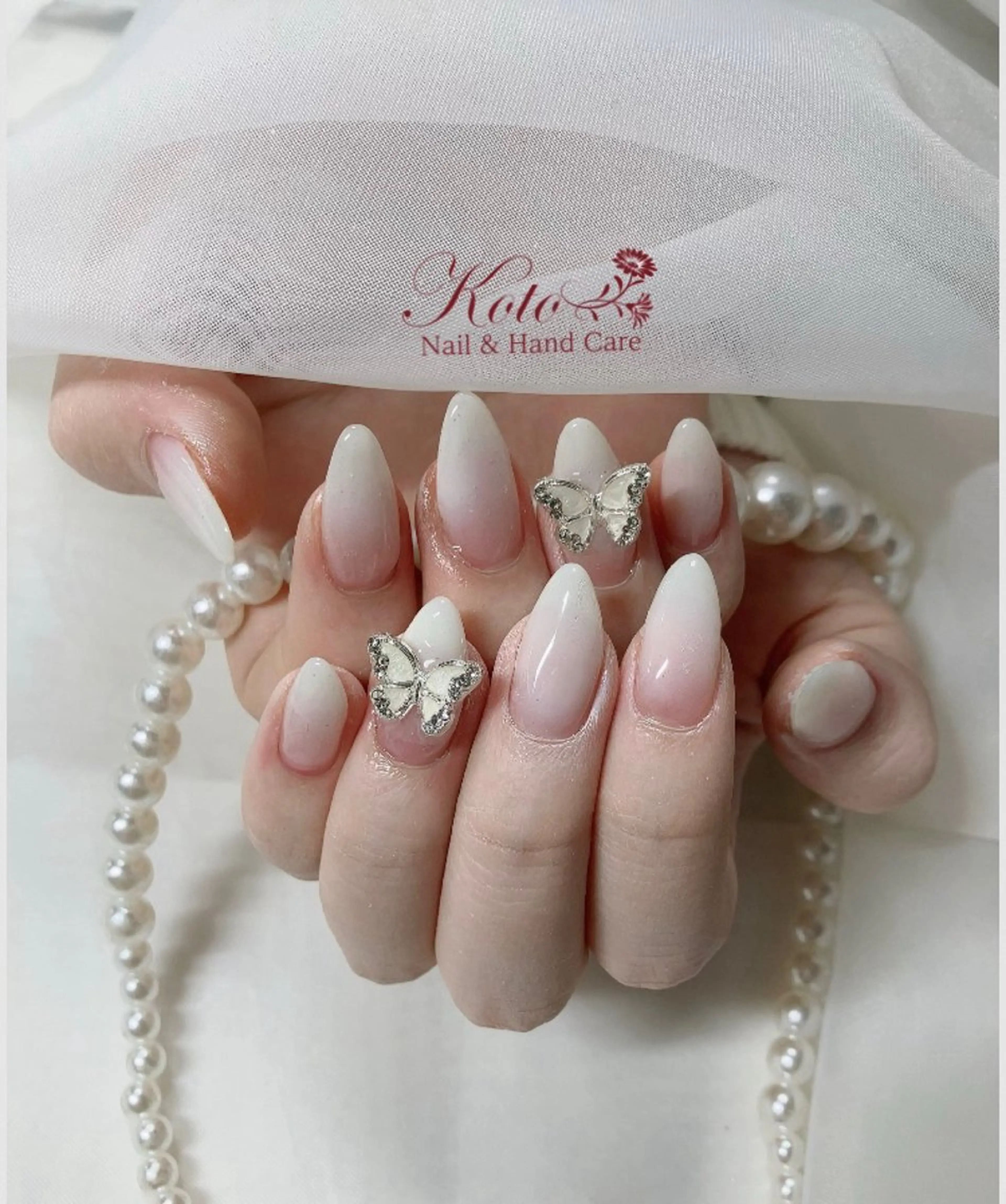 ネイル 長さ出し ジェルネイル 持ち込み ニュアンスネイル 赤色 ハンドネイル Nail Salon KOTOのネイルデザイン
