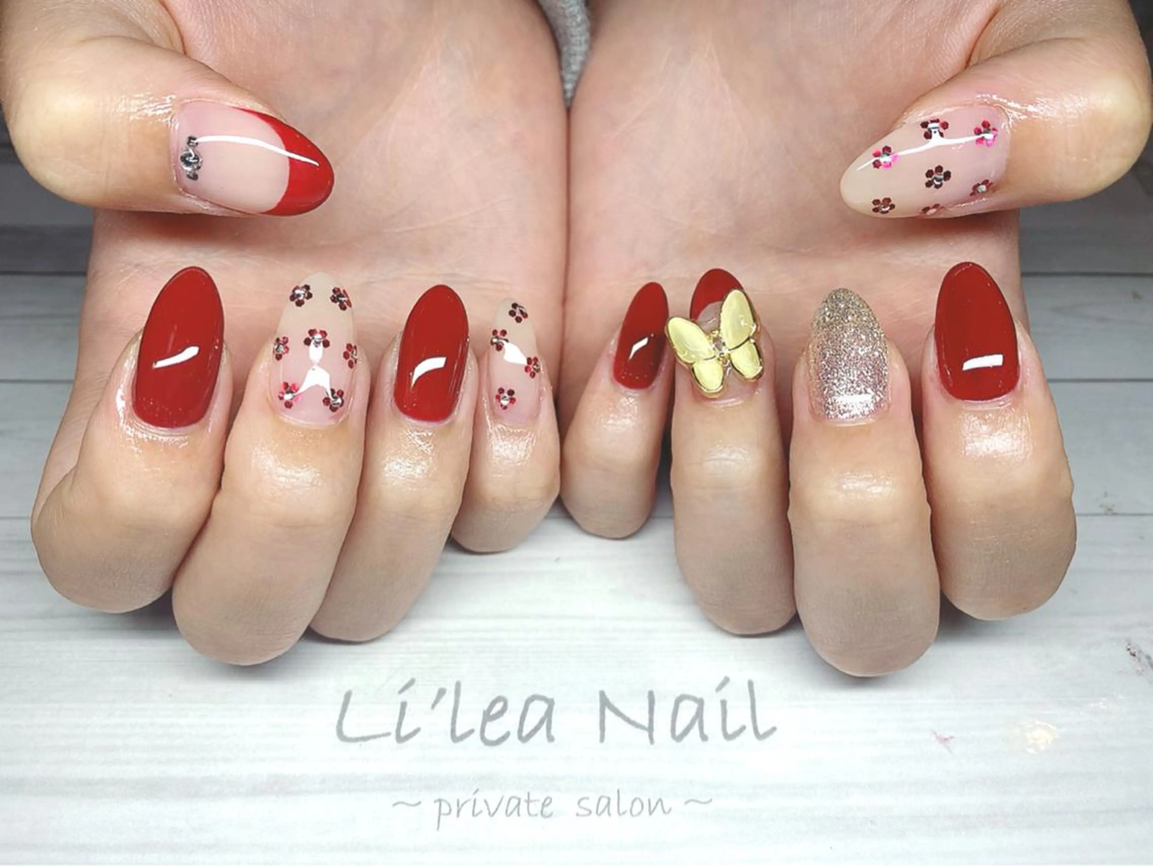 ネイル Li'leaNail AINAのネイルデザイン