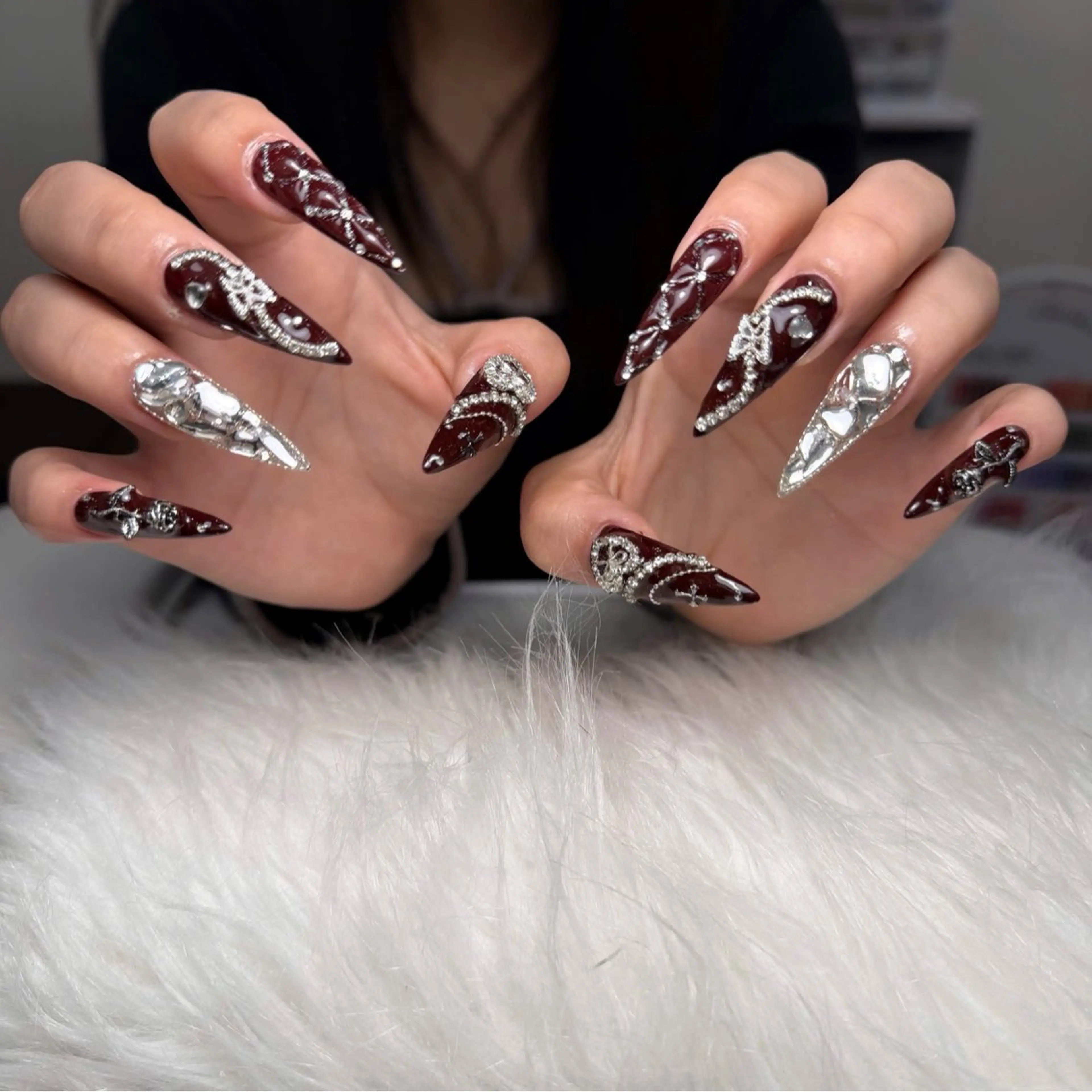 ネイル オーロラネイル チークネイル 長さ出し フラッシュネイル フットネイル KITTY_NAILS所属・KITTY nailsのネイルデザイン