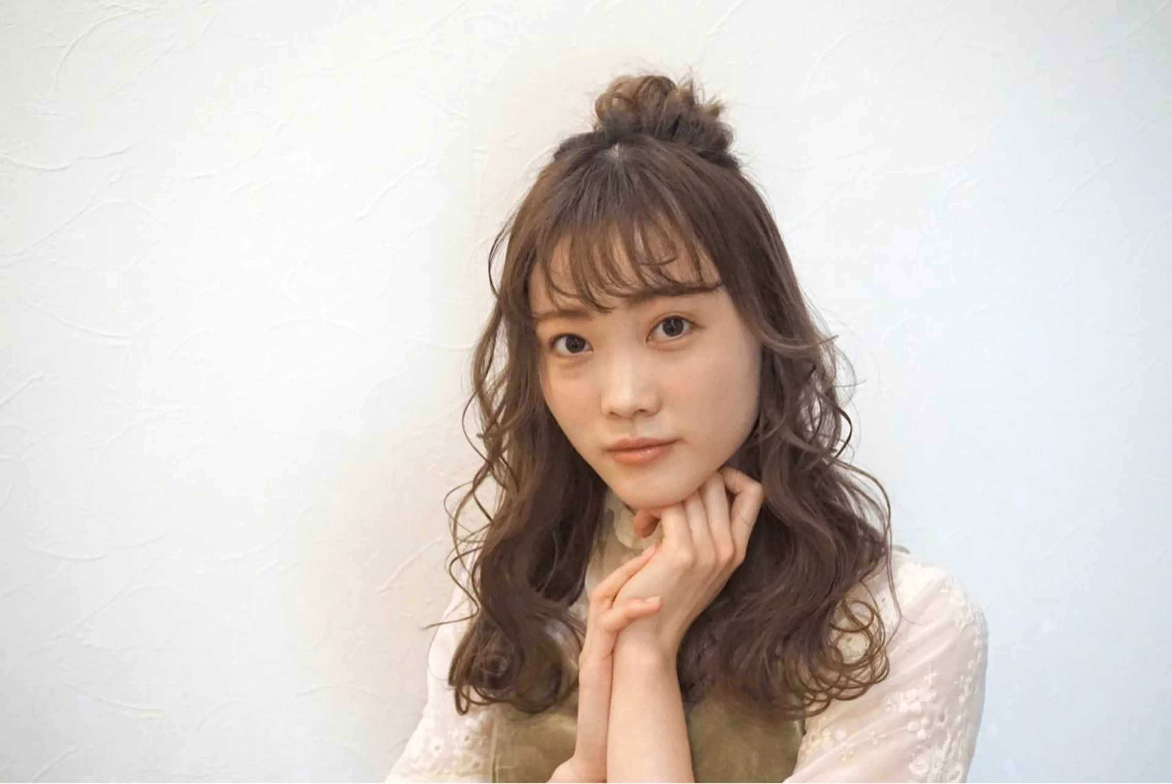 ロング ヘアアレンジ お団子ヘア 飯塚 沙衣のヘアスタイル