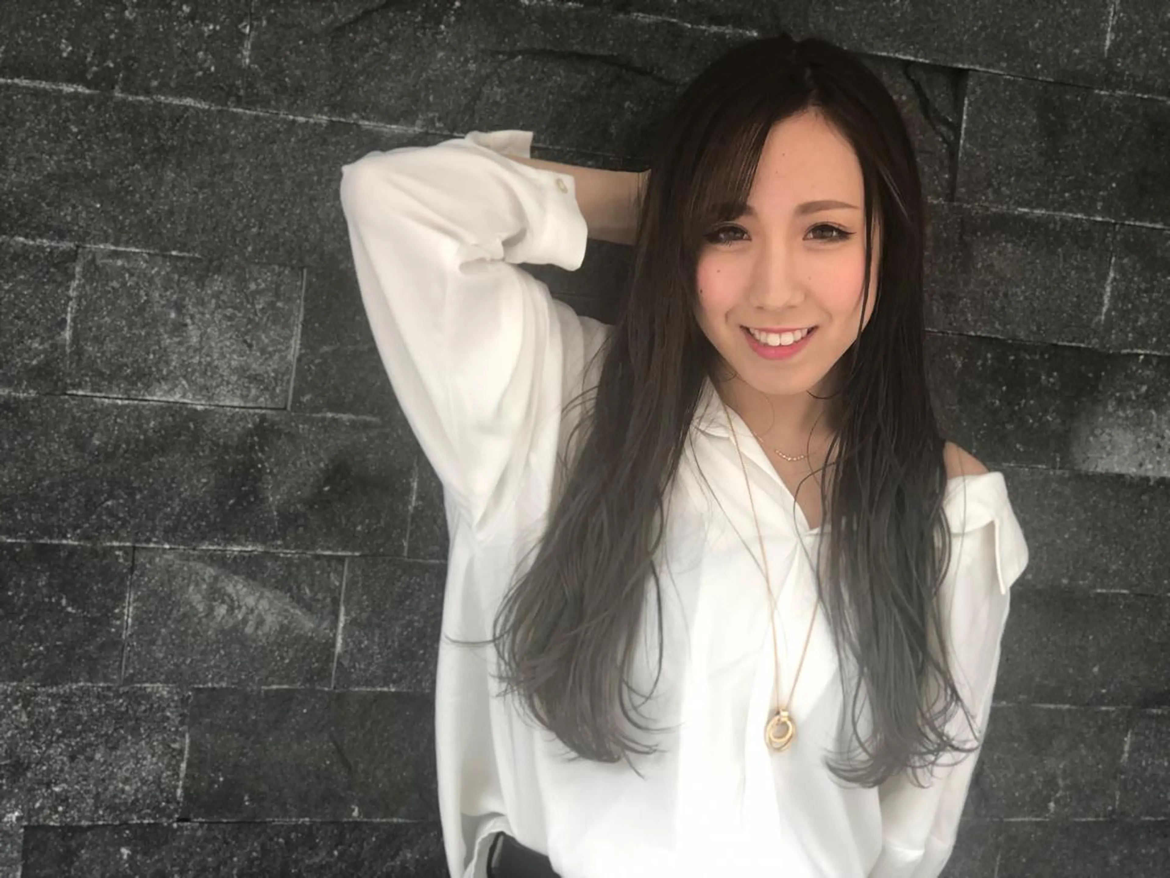 ロング カラー アッシュ バレイヤージュ グラデーションカラー レイヤーカット ヘアカラー トリートメント Clay所属・及川 祐輔のヘアスタイル