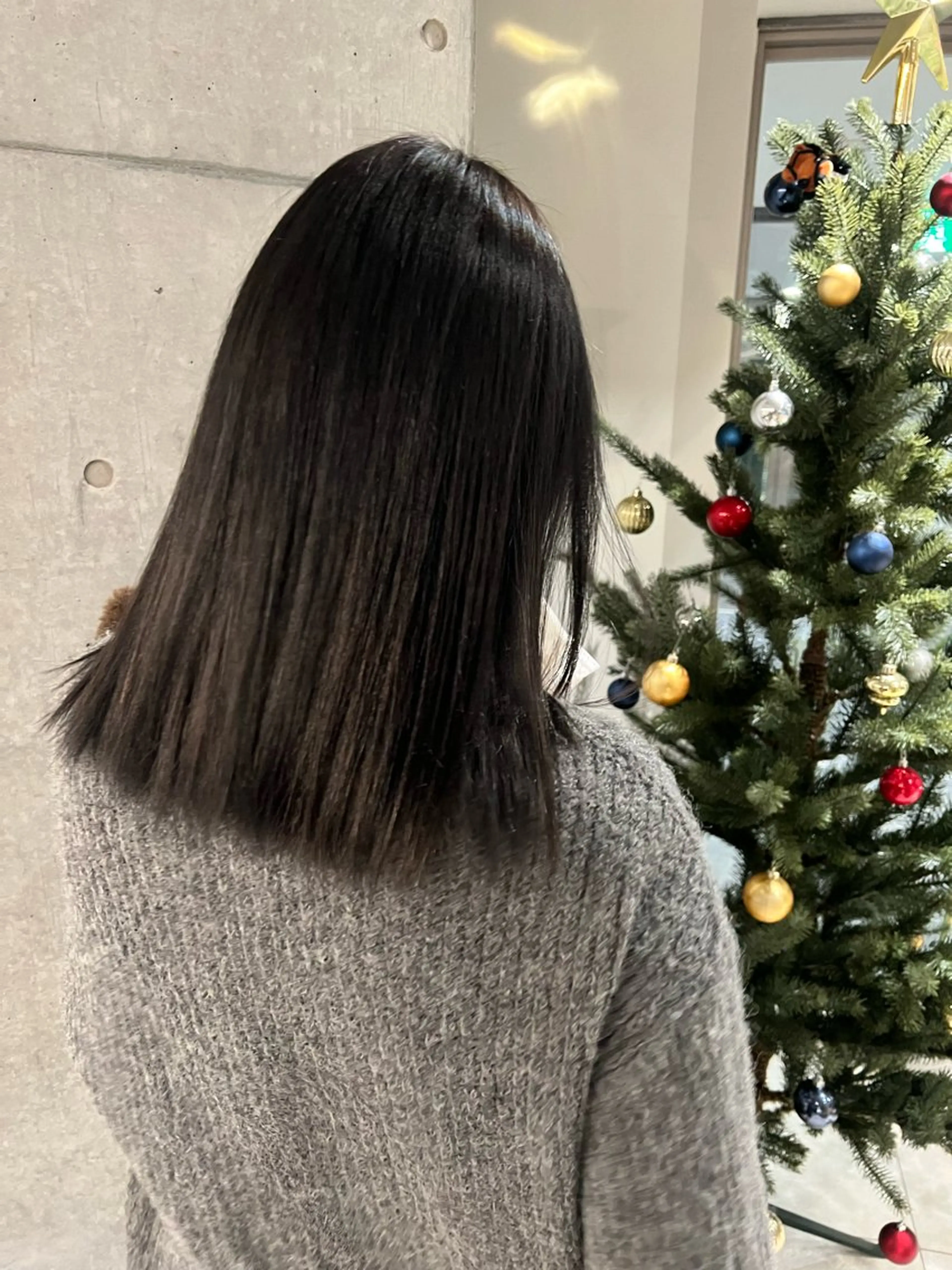 ミディアム カラー Ashanti 古谷のヘアスタイル