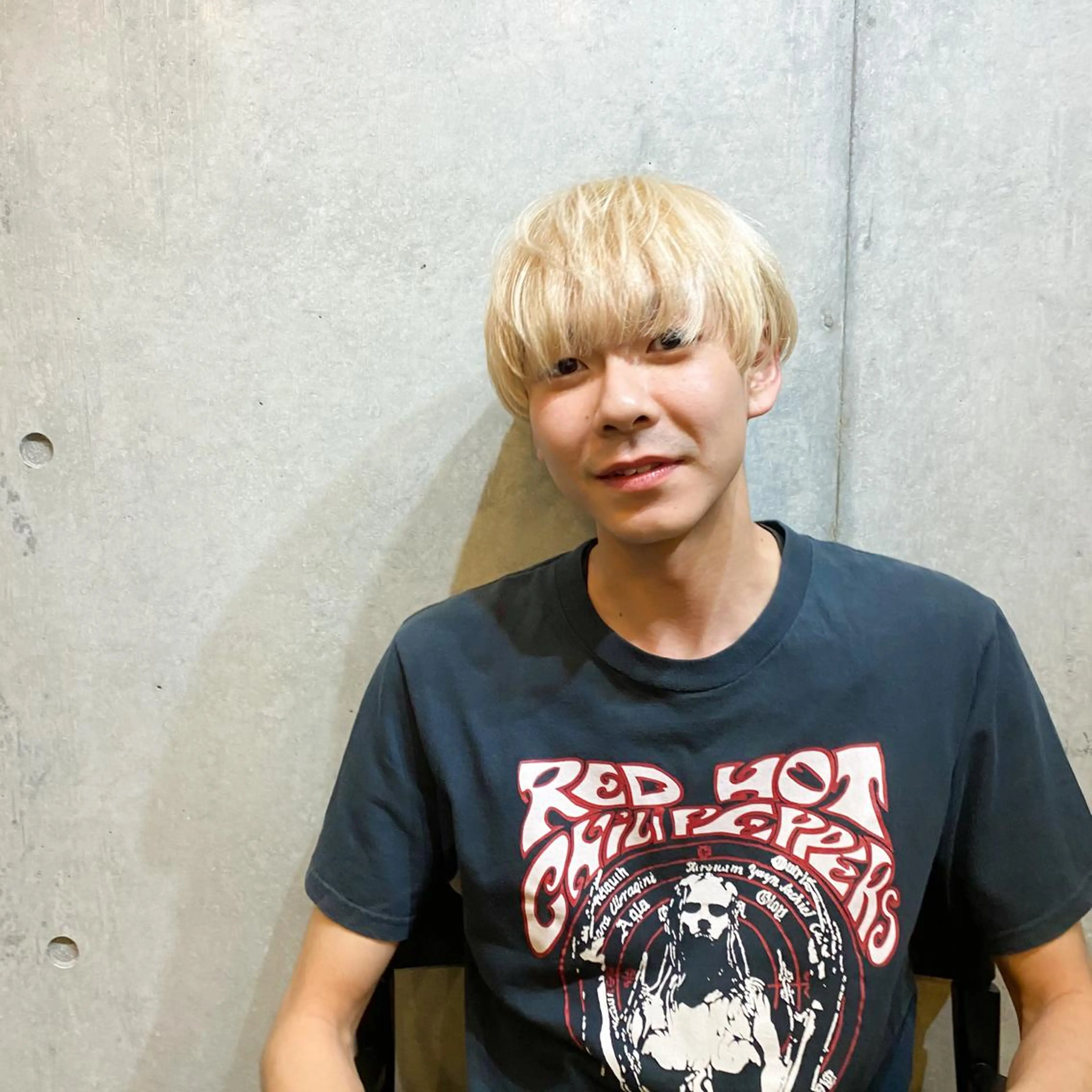 ショート カラー メンズ 艶髪ブリーチ 永井竜也のヘアスタイル