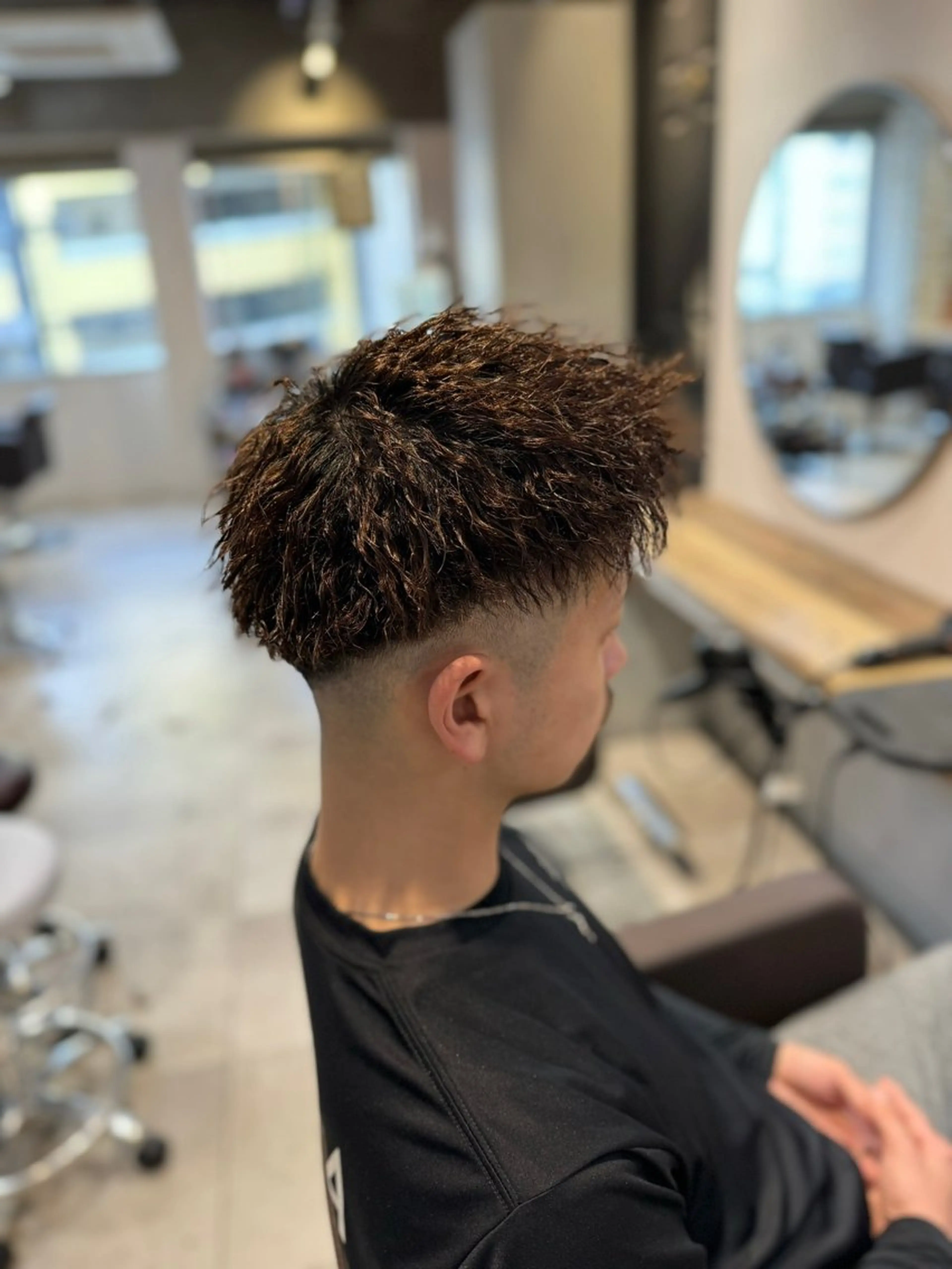 メンズ メンズパーマ メンズツイストパーマ ツイストパーマ カット パーマ メンズ特化 TAKUYAのヘアスタイル