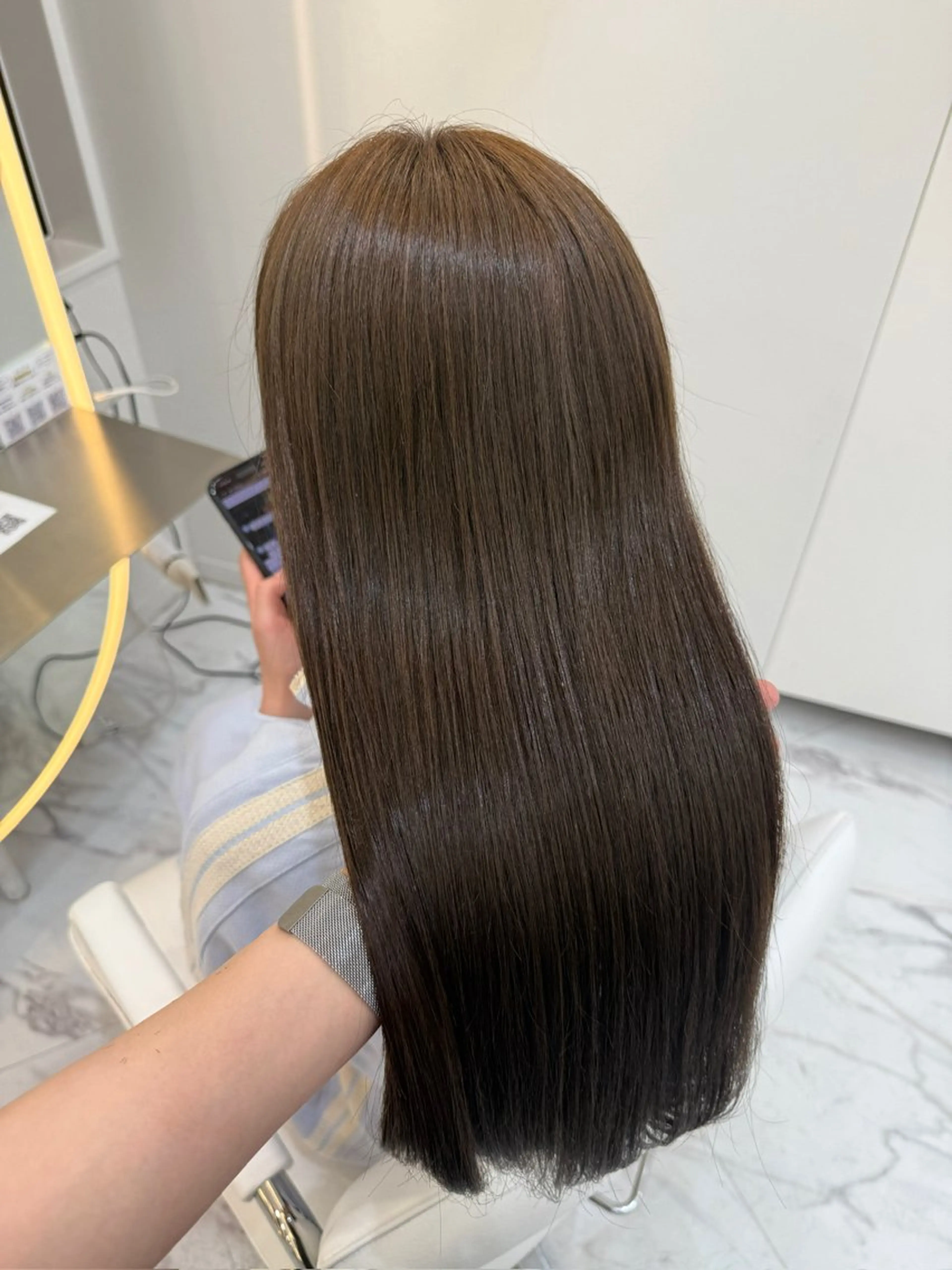 ロング カット ヘアカラー トリートメント Sayaka ii+Uのヘアスタイル