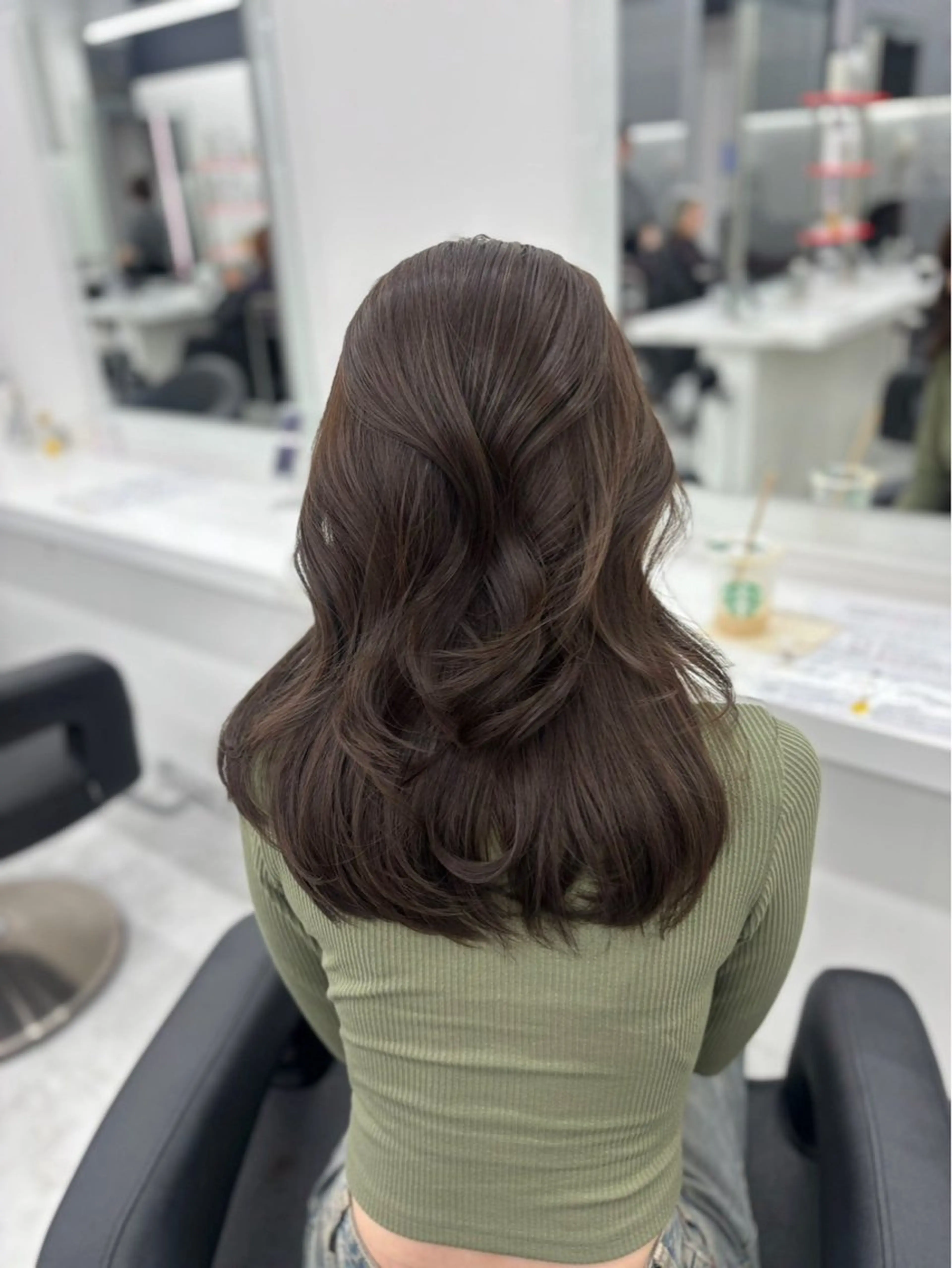 カラー 🥂上品モテヘア🥂 nozomi🥂のヘアスタイル