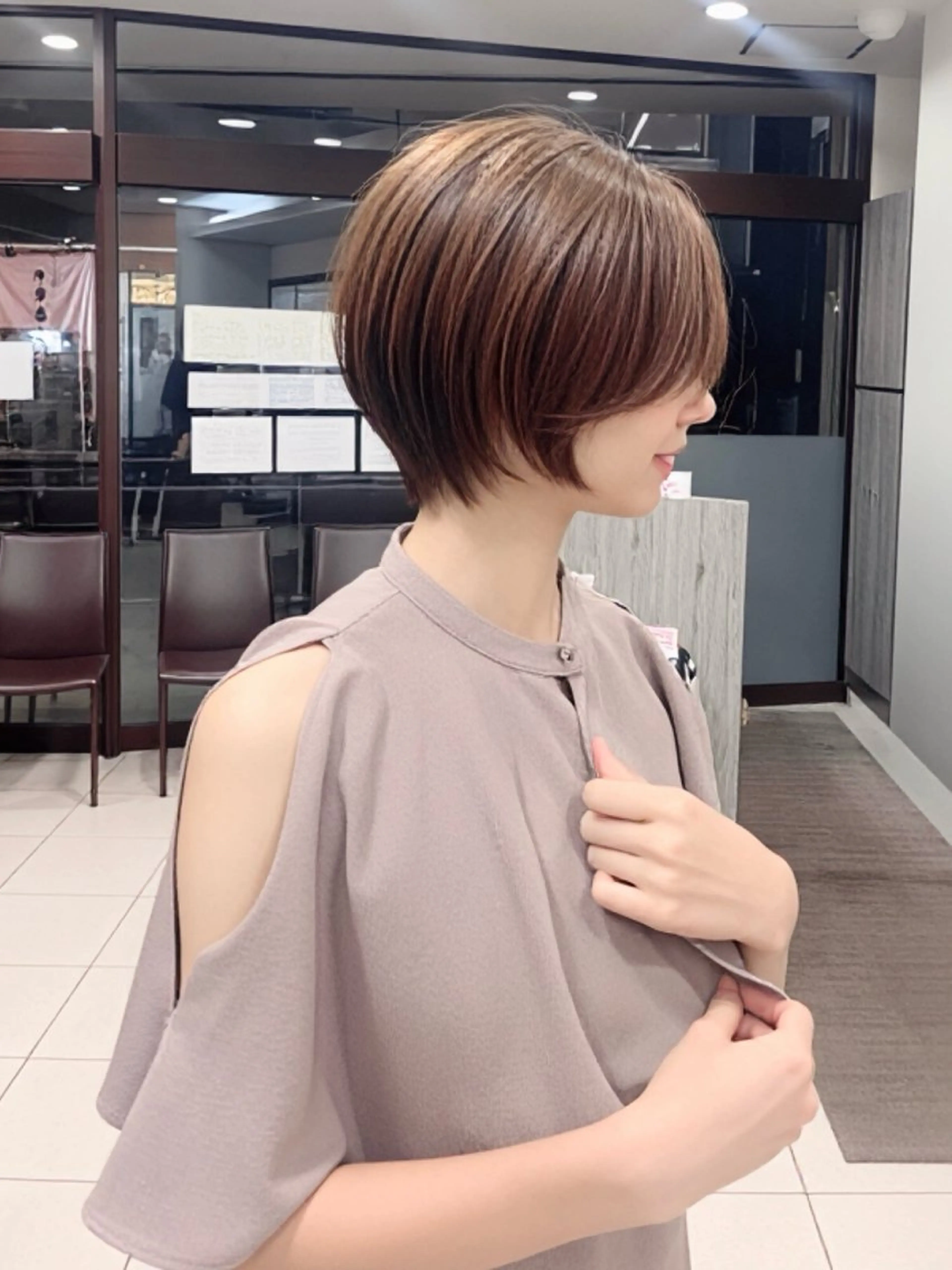 ショート ヘアカラー トリートメント ✨髪質改善・縮毛矯正 専門美容室マーベルのヘアスタイル