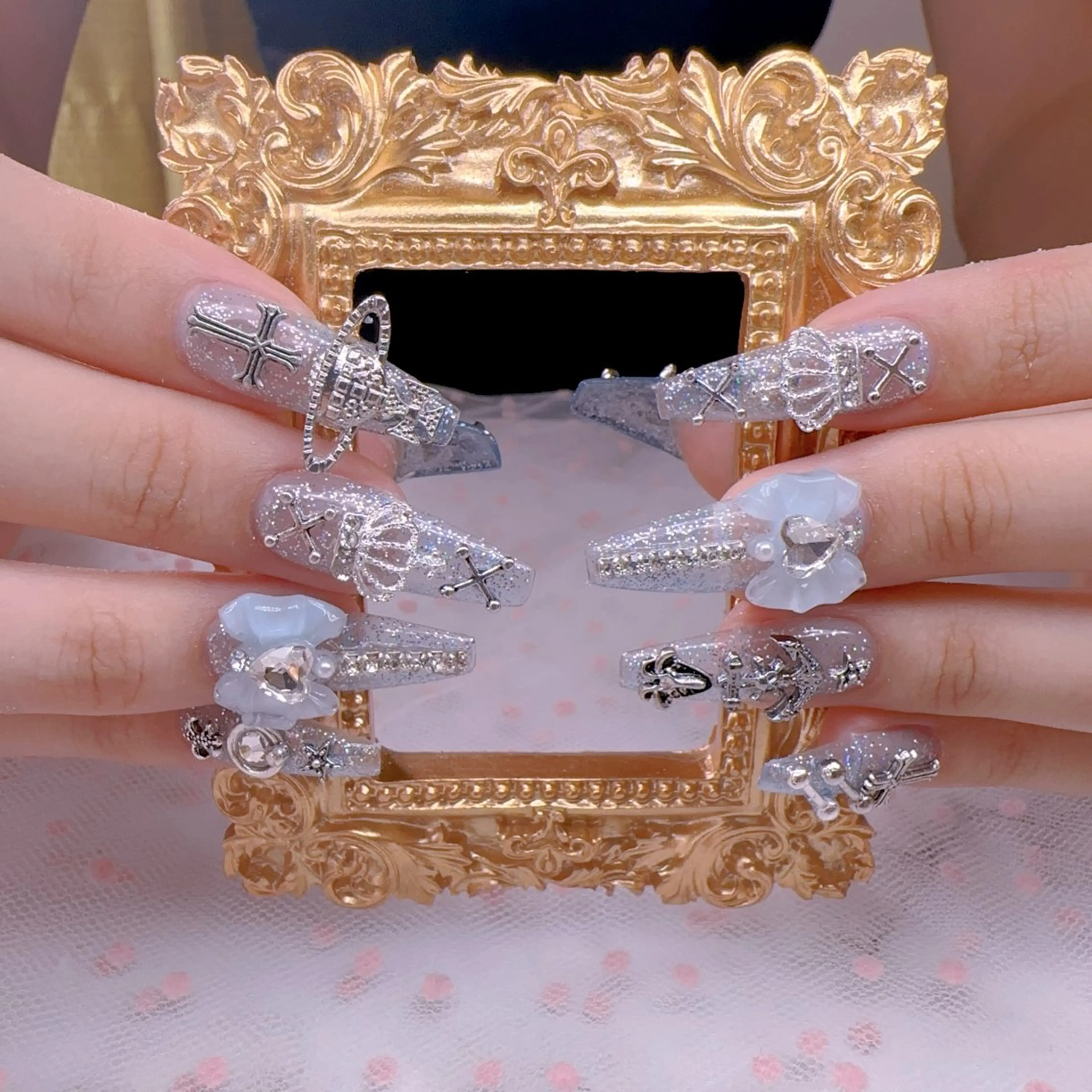 ネイル オーロラネイル 長さ出し フットネイル 韓国ネイル ラメ(グリッター) Belle nail salon 新小岩のネイルデザイン