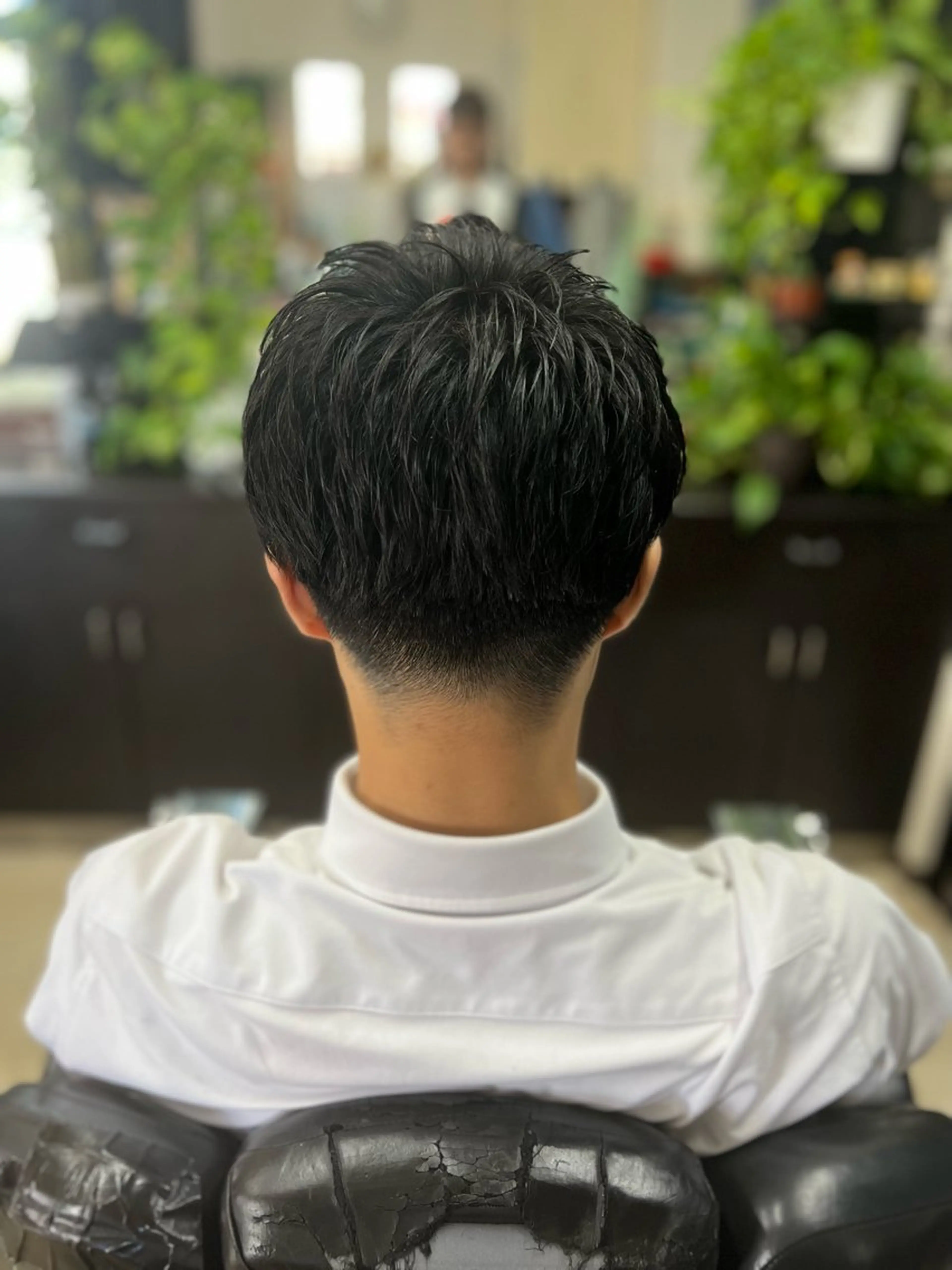 ミディアム メンズ 刈り上げ ヘアーサロン・シルエット箱崎店所属・井尾 美空斗のヘアスタイル
