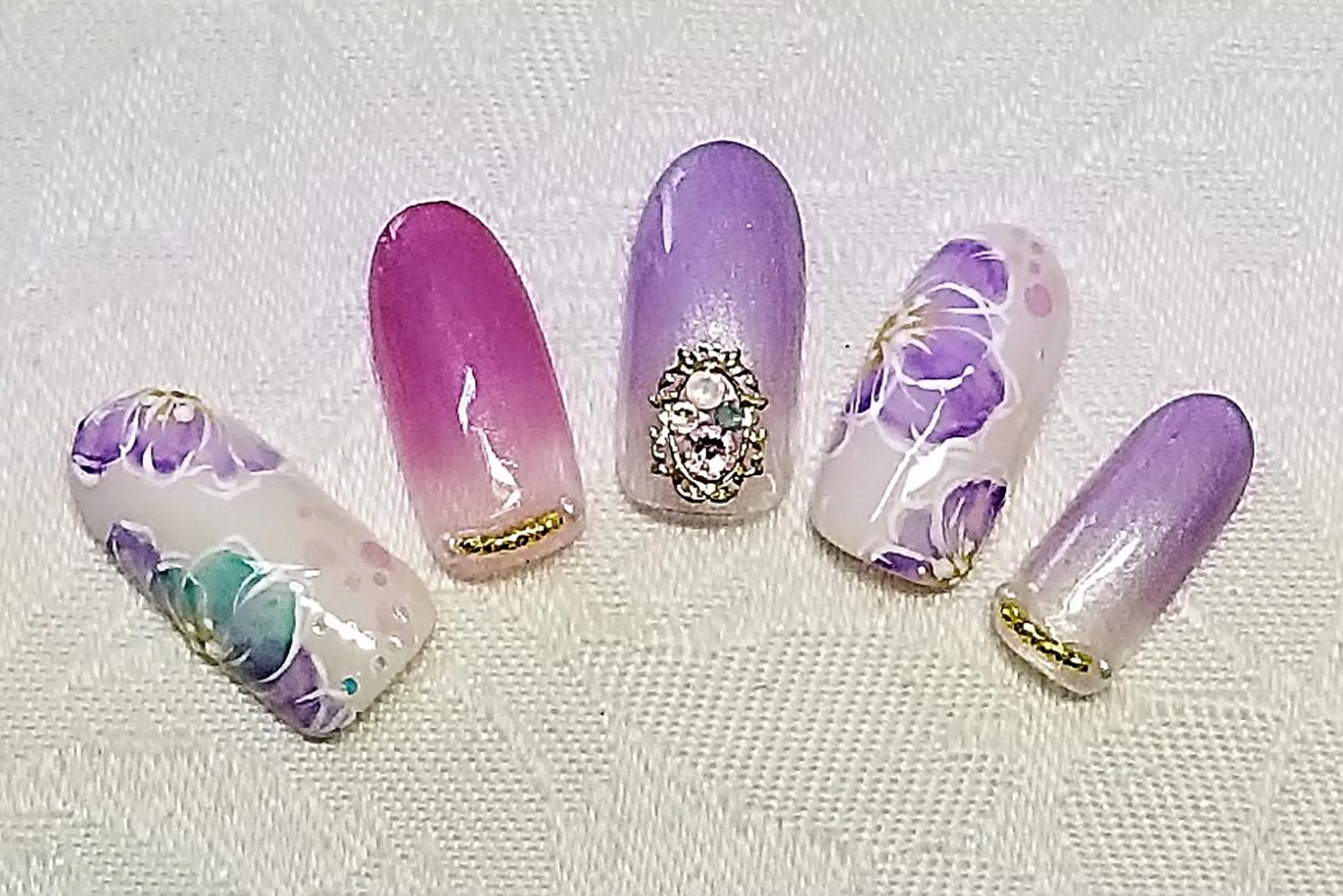 ネイル 春ネイル Kurara Sawadaのネイルデザイン