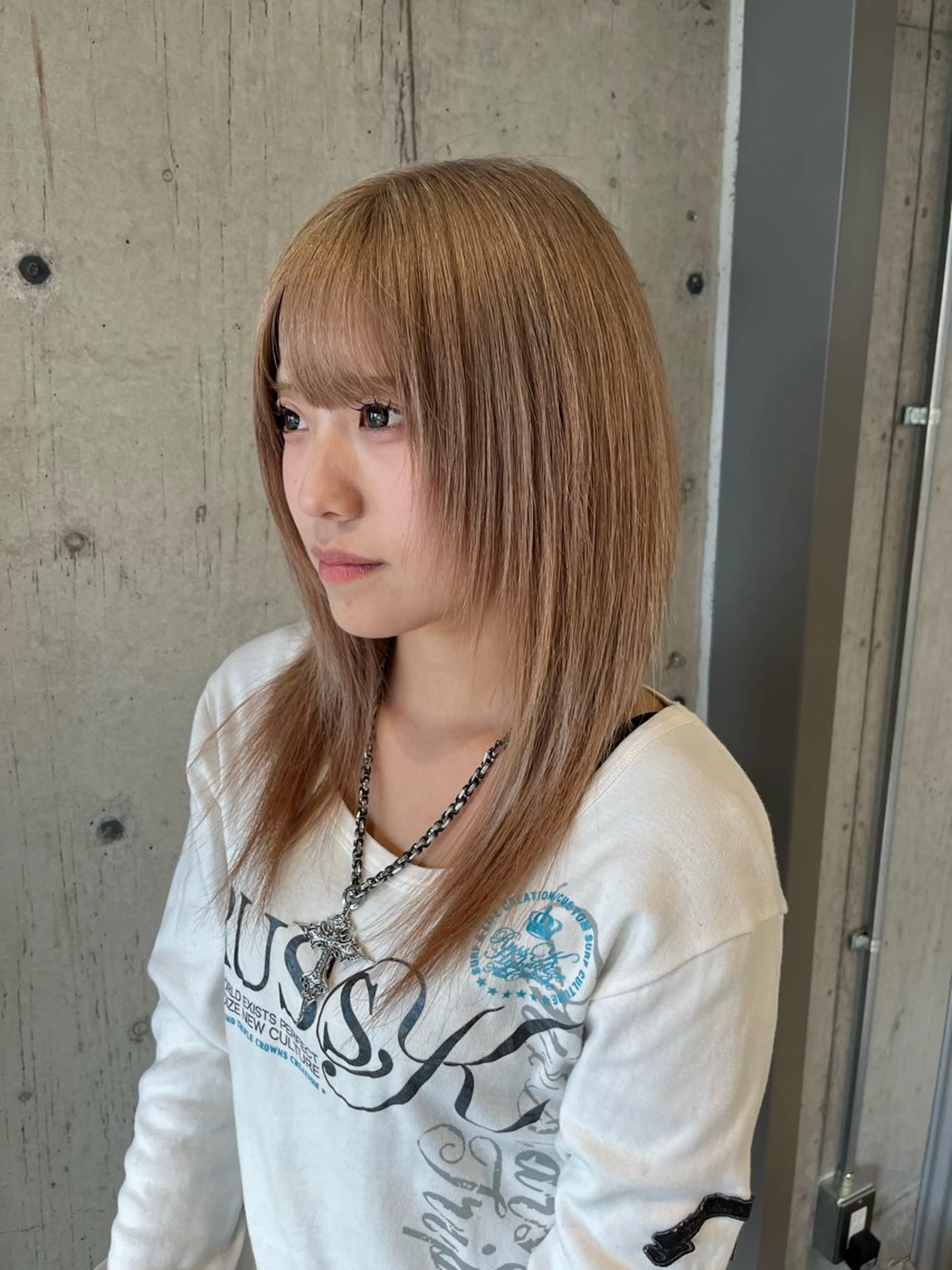 セミロング カラー ヘアアレンジ ヘアカラー トリートメント 傷ませないカラー・ ボブ・リクト💥のヘアスタイル