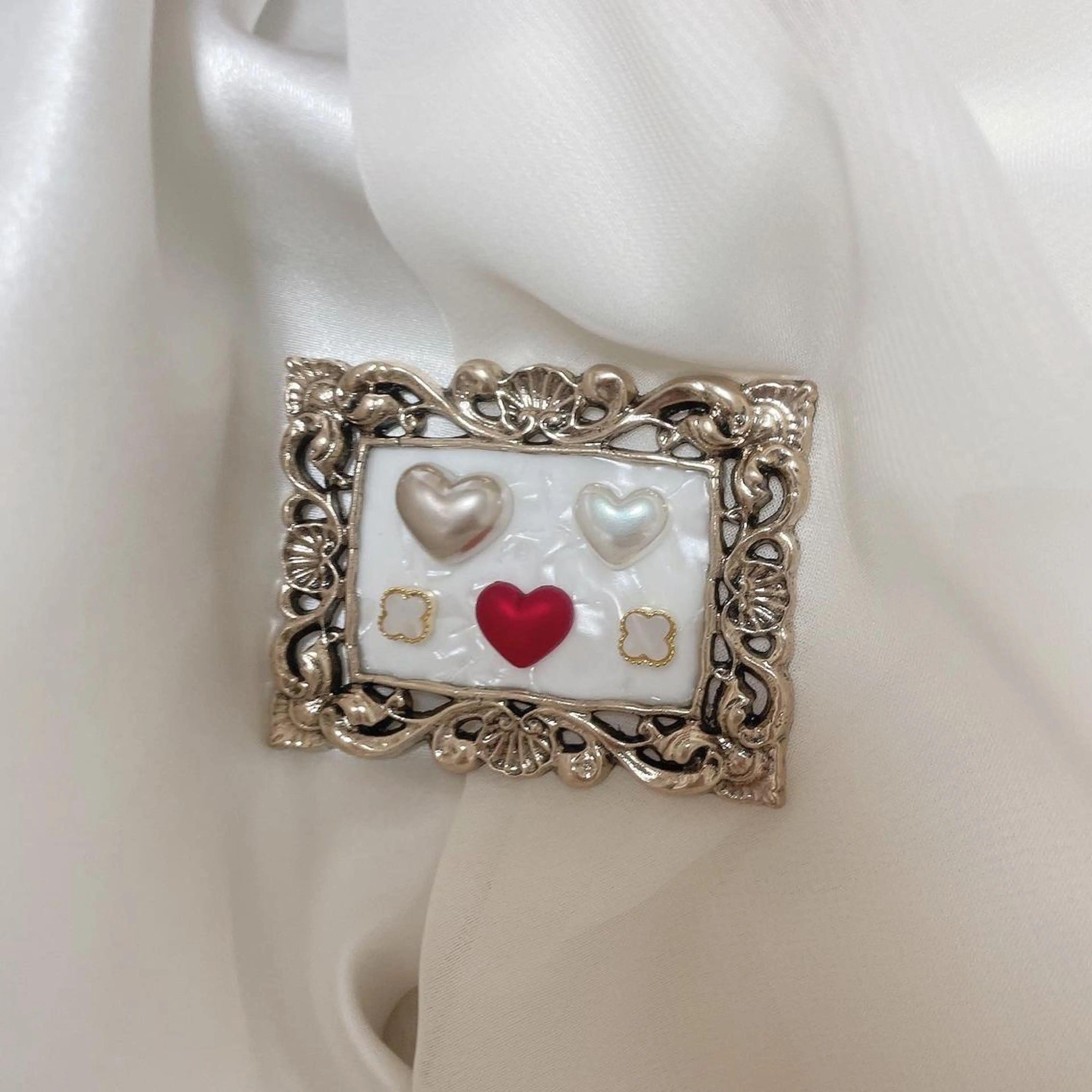 カラー ネイル ハート 𓂃🦢Aurora Swan🌙𓂃のネイルデザイン