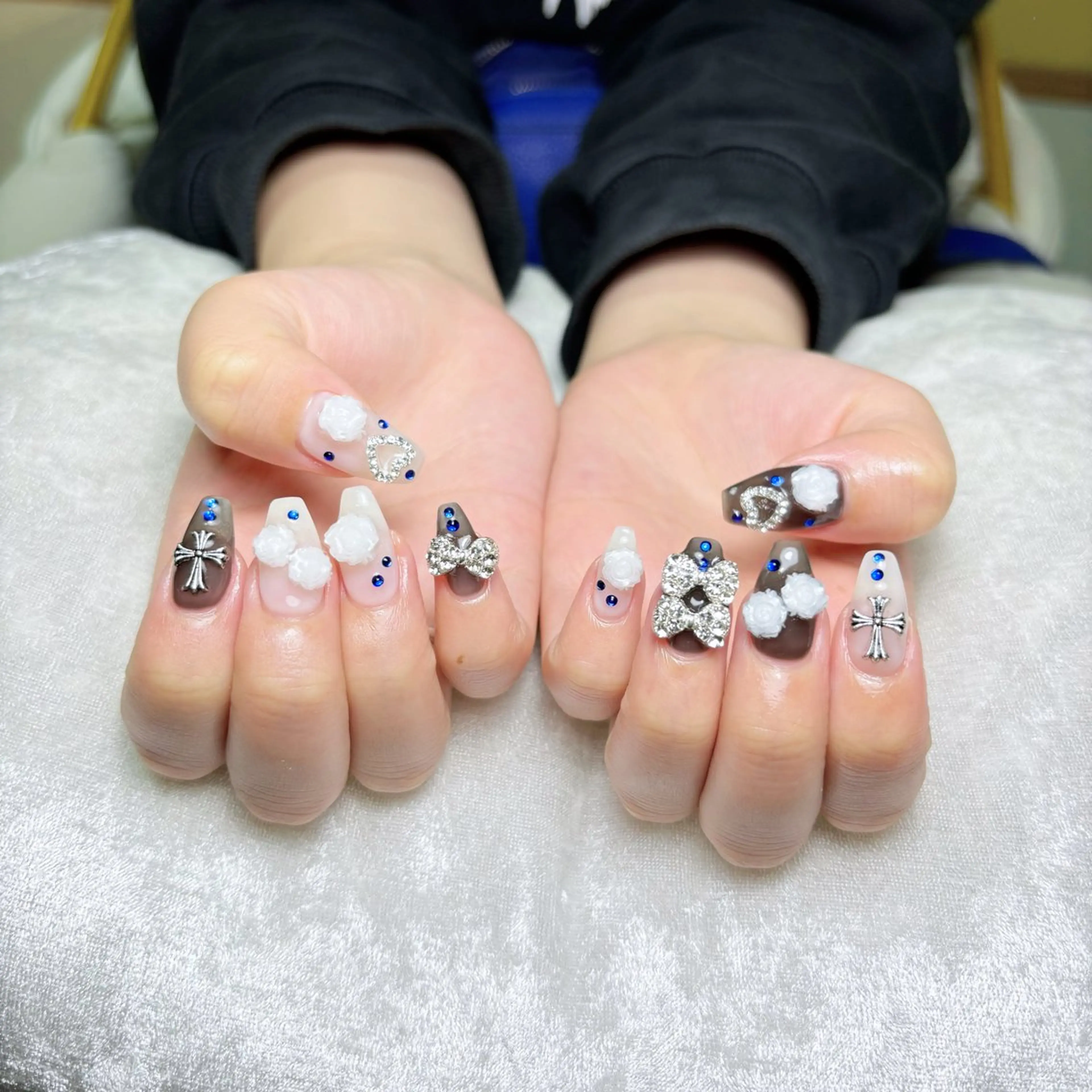 ネイル Airis所属・Airis aiのネイルデザイン