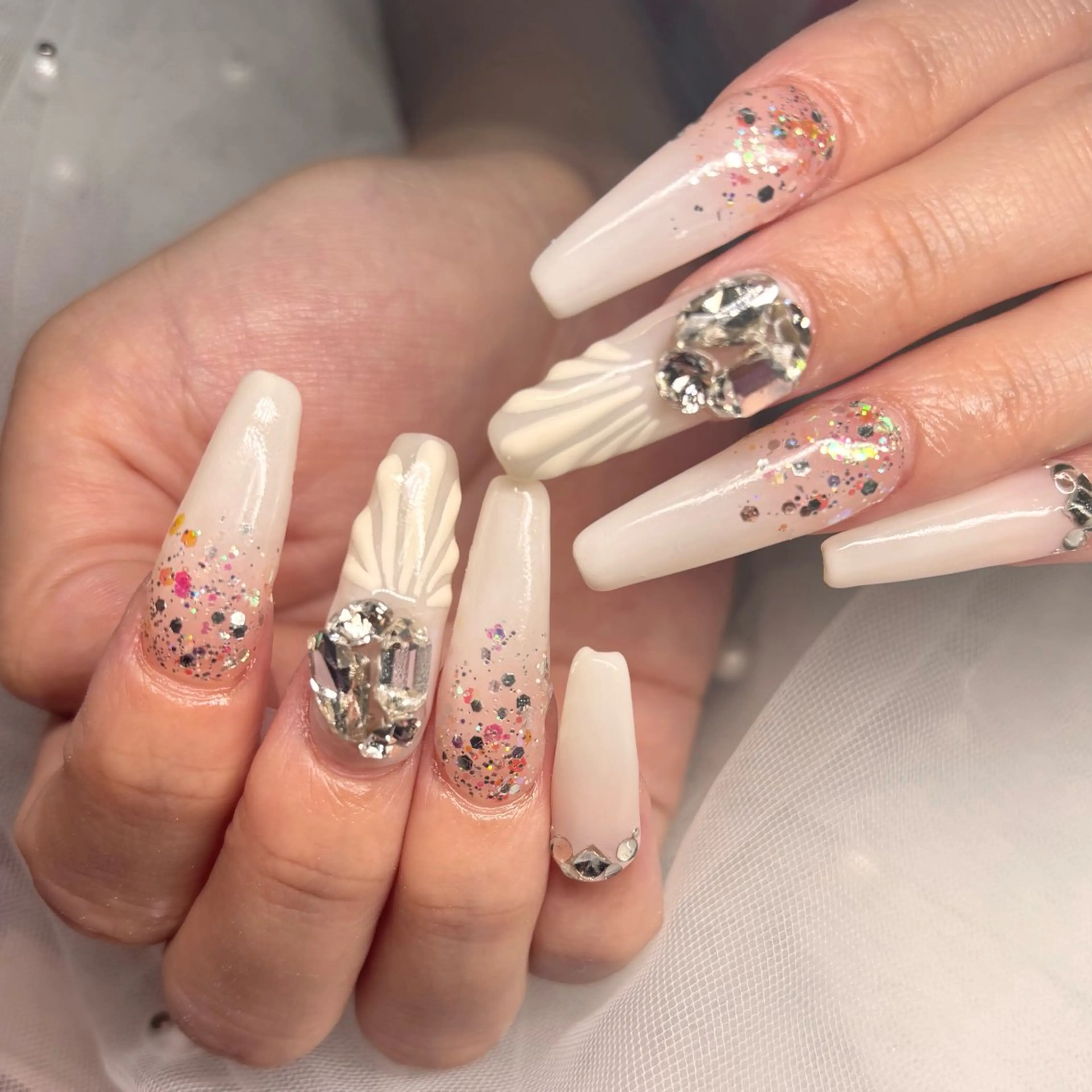 ネイル ハンドネイル RE💟N.NAIL ラテン系お姉さんのネイルデザイン