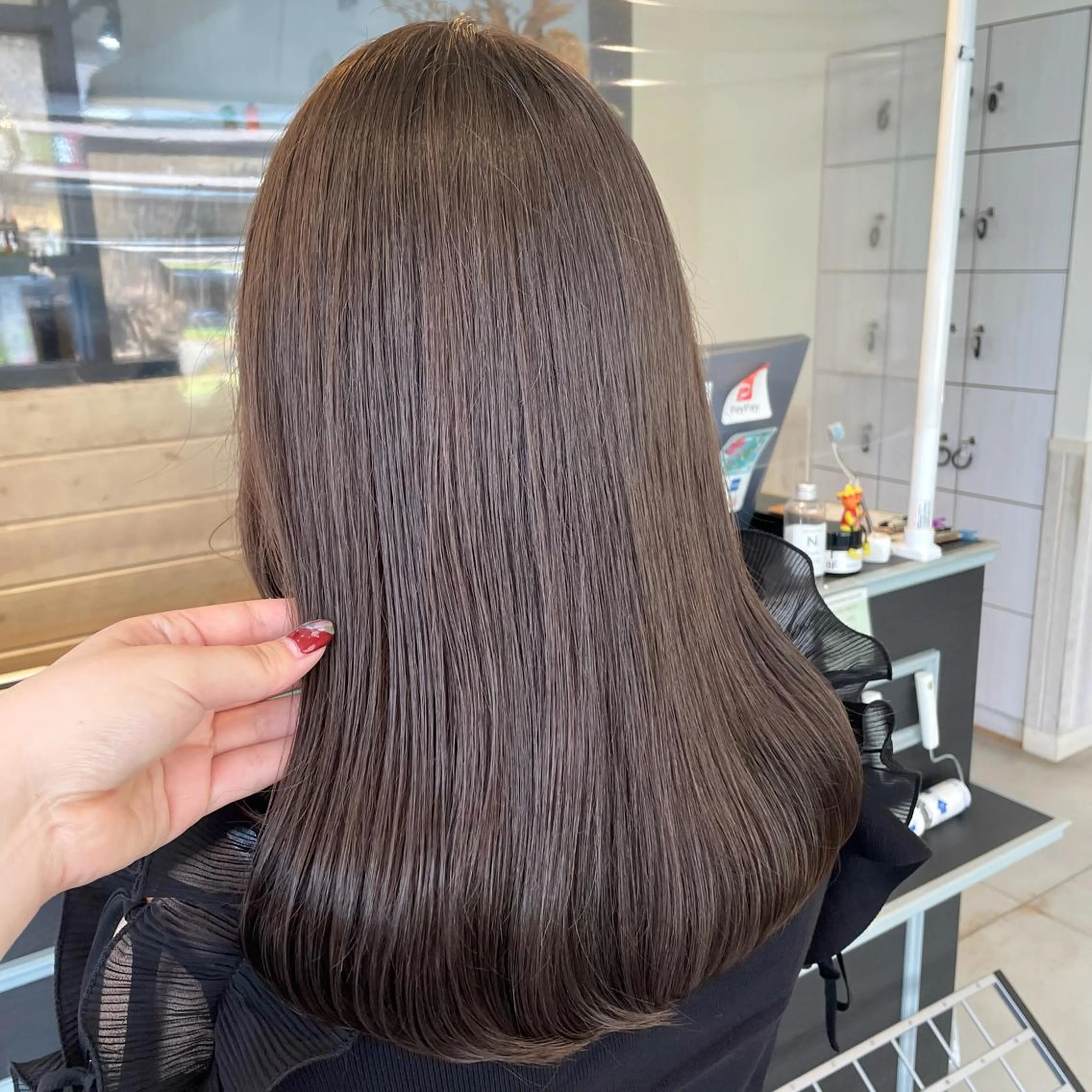 ロング カラー スナコザワ レナのヘアスタイル