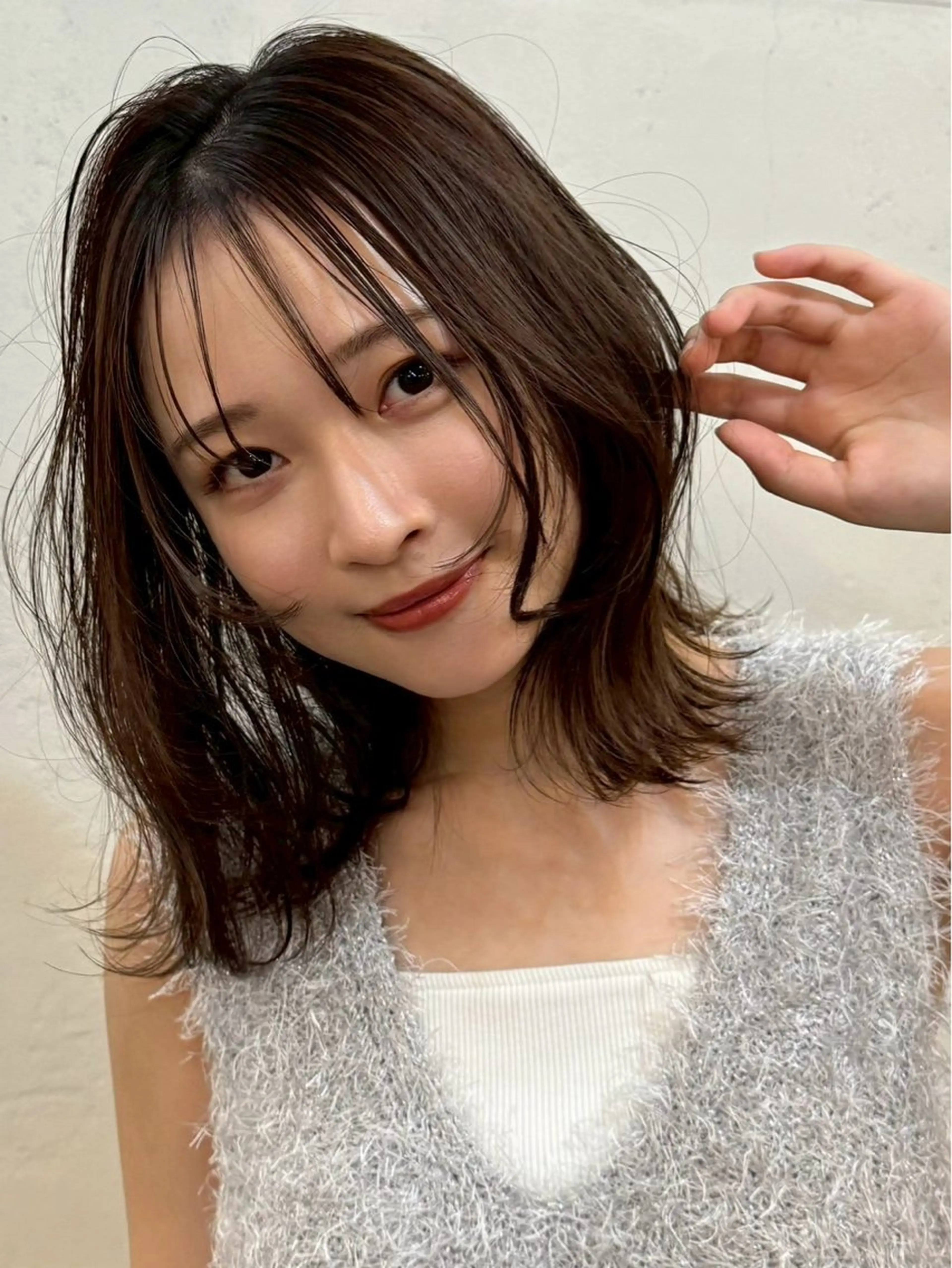 ミディアム カット ヘアカラー new open Farbeのヘアスタイル