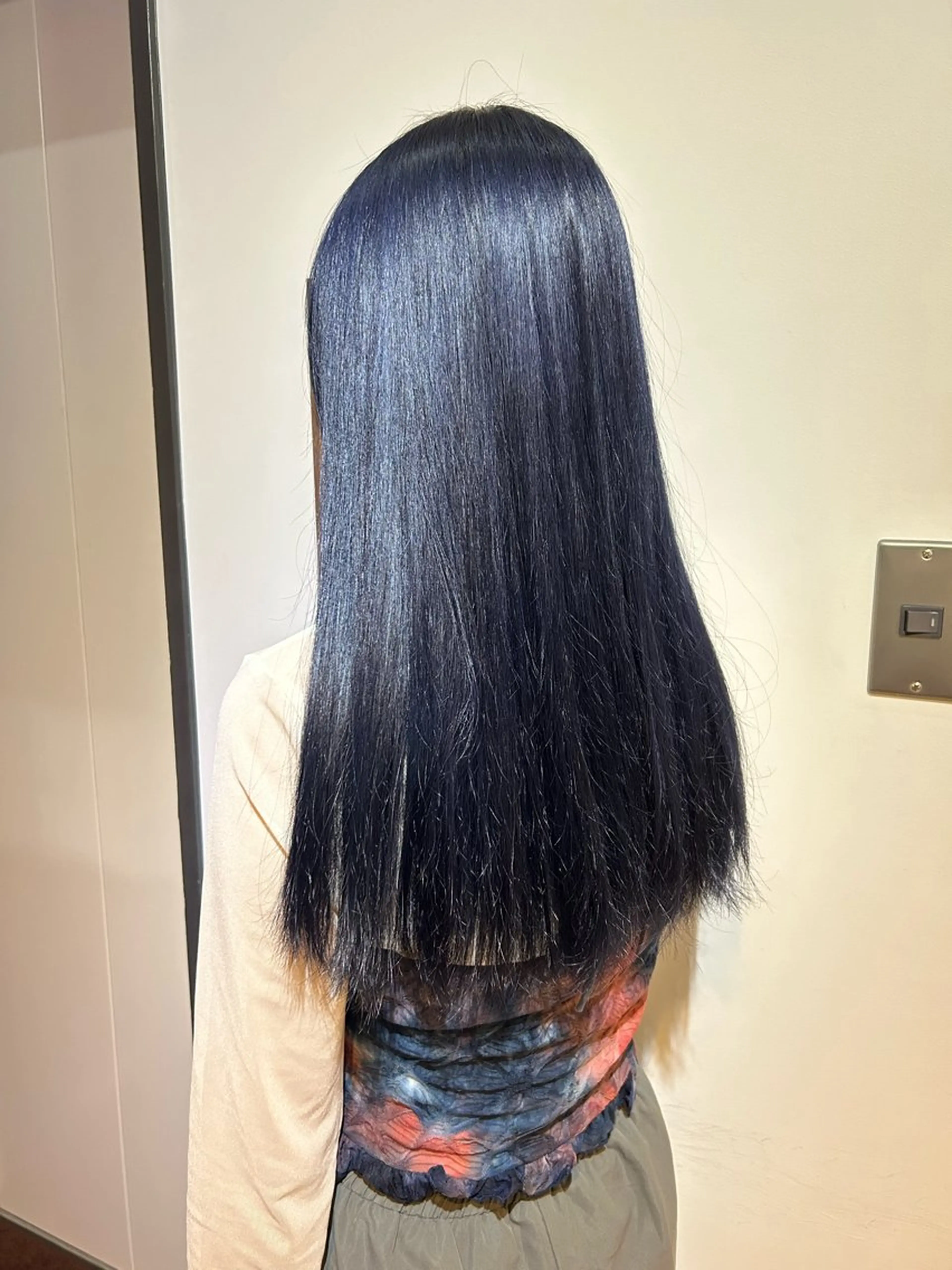 ロング カラー ベージュカラー 透明感カラー オリーブベージュ ピンクカラー ピンクベージュ ヘアカラー GO TODAY SHAiRE SALON所属・SAKINO． ベージュカラーのヘアスタイル
