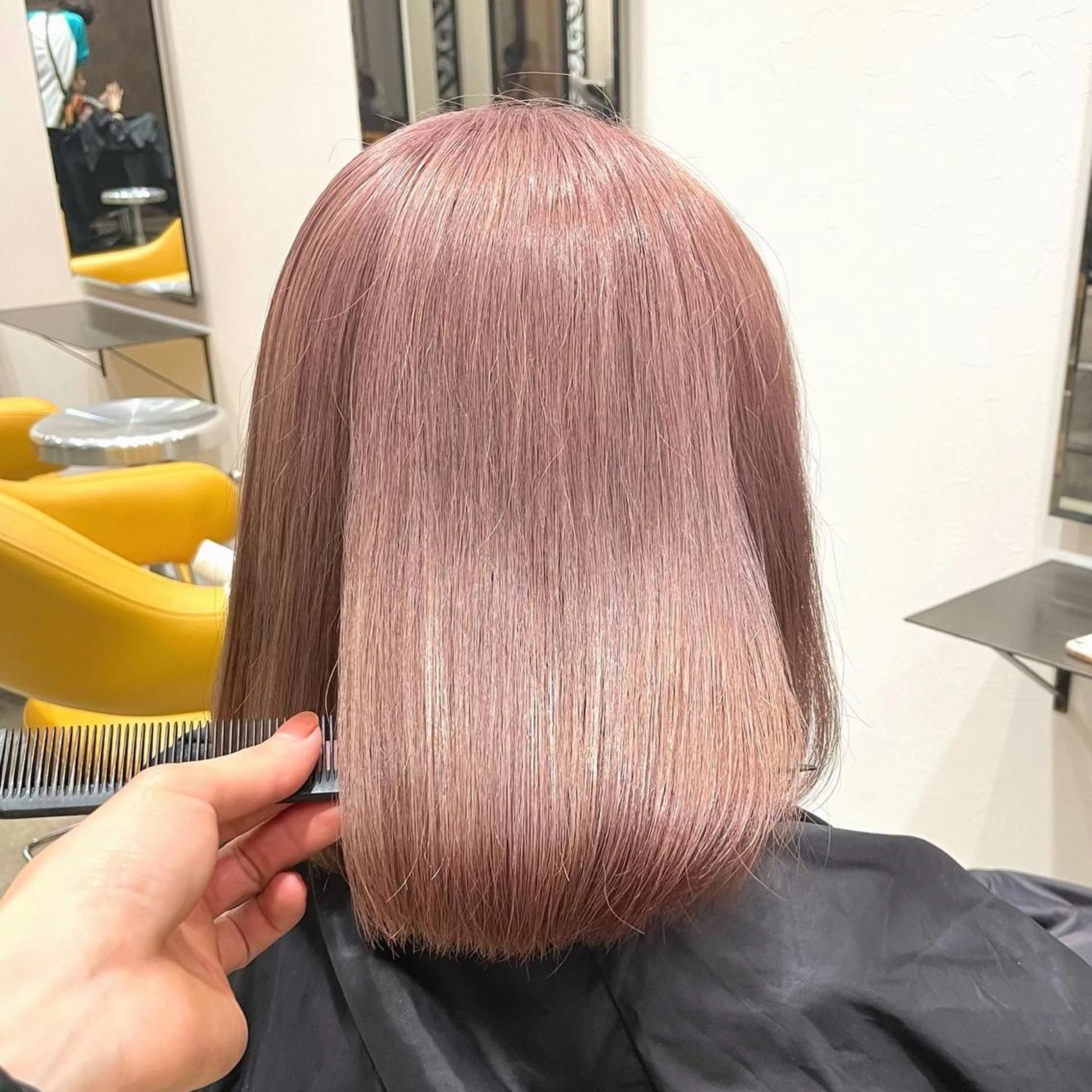 ミディアム カラー ヘアアレンジ ヘアカラー トリートメント ヘアセット 🧸ハイトーン🧸 ゆっきー🧸のヘアスタイル