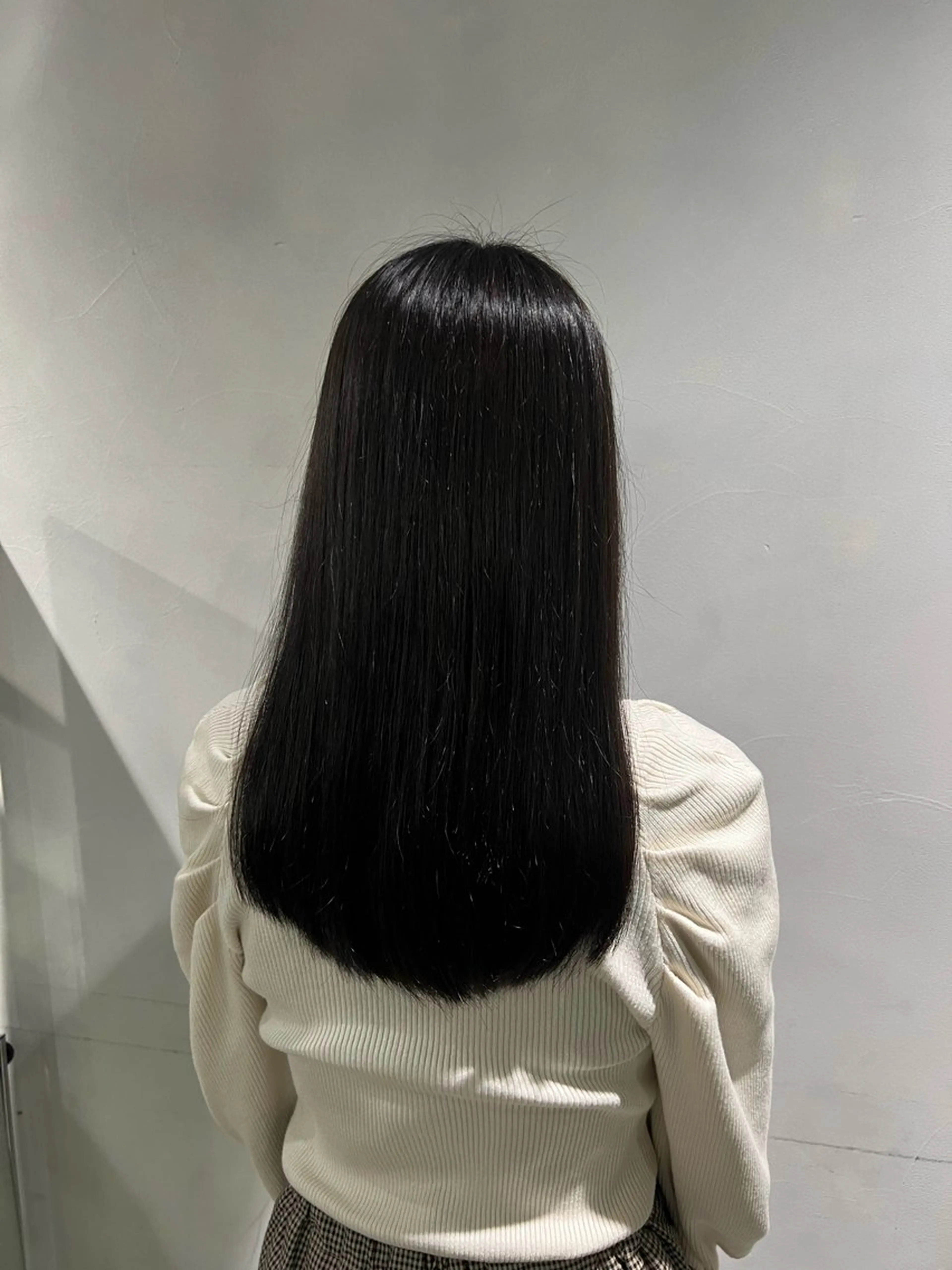 ロング カラー ヘアアレンジ 黒髪 ブルーカラー ブルーブラック 久保 嗣温のヘアスタイル