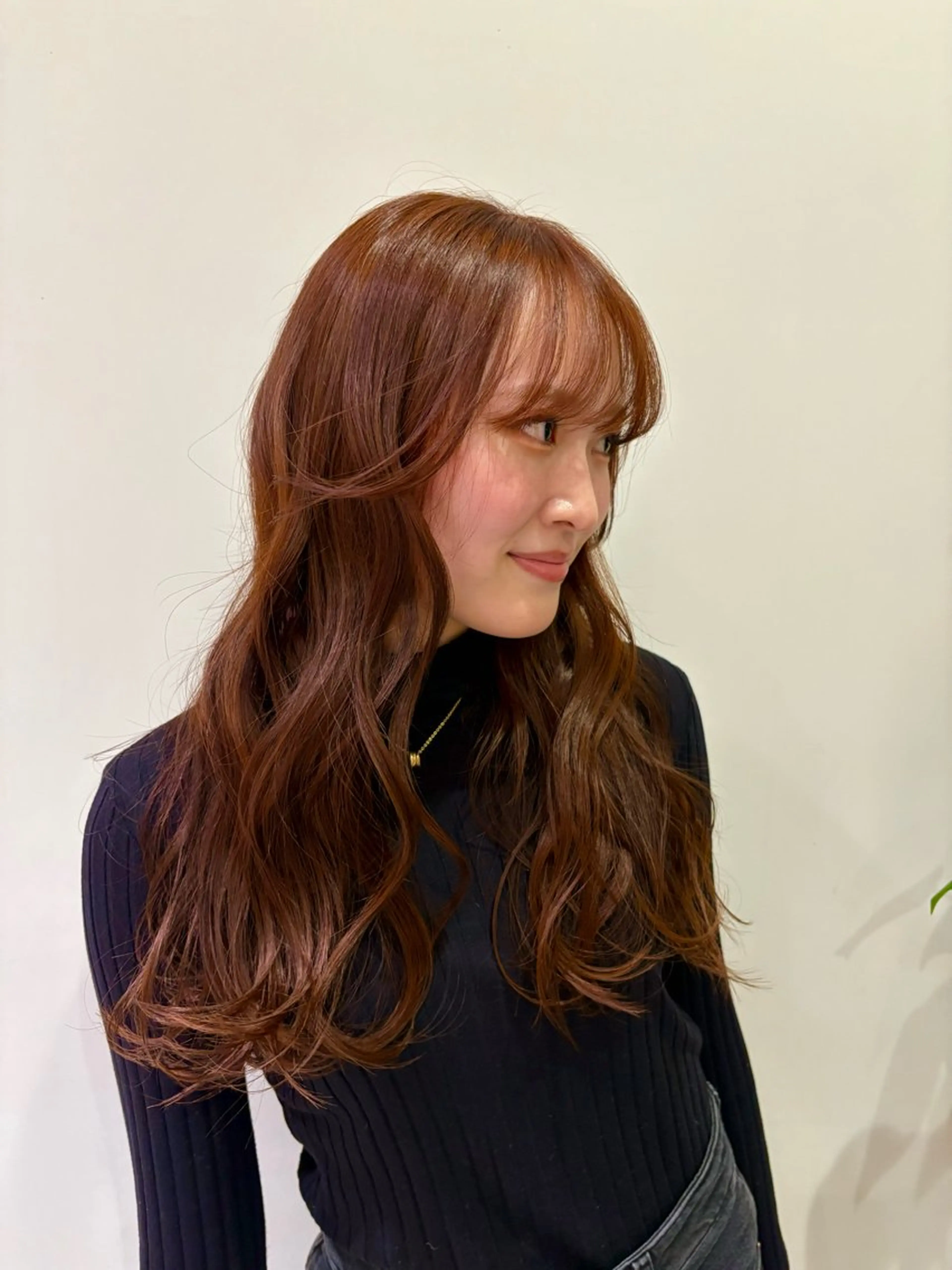 カラー 櫻井 莉子のヘアスタイル