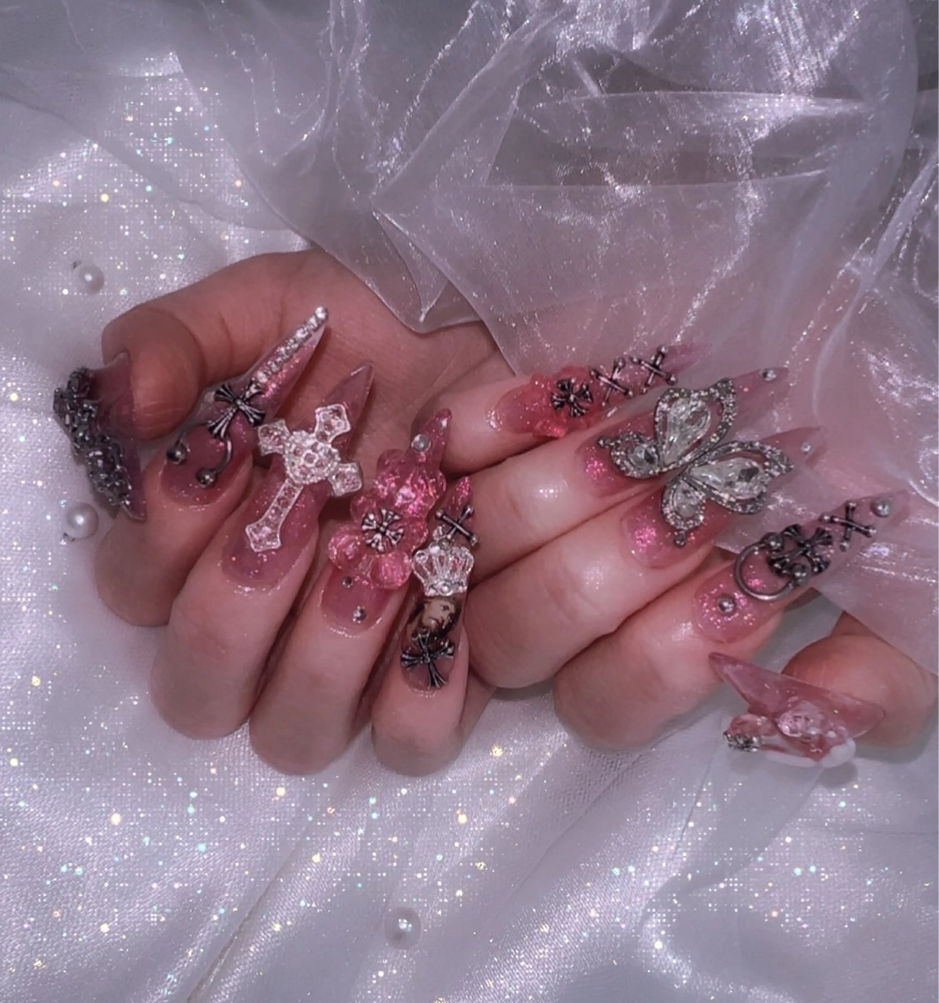 ネイル -ému-所属・salon -ému-のネイルデザイン